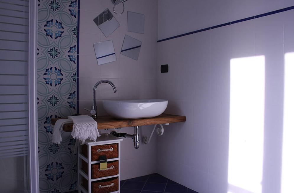 Standard Triple Room - Photo 4