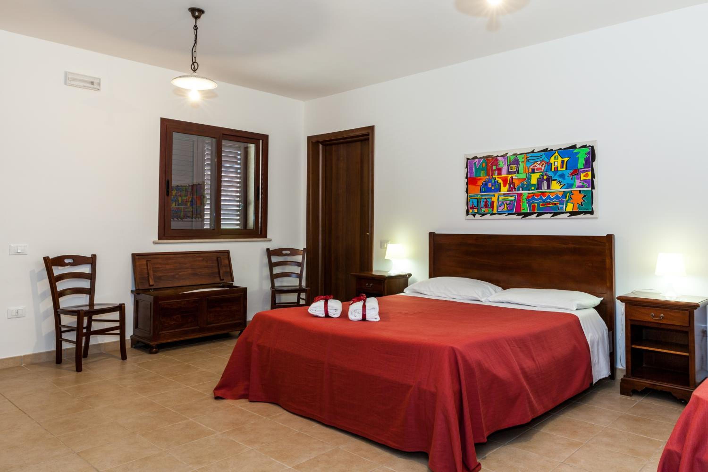 Double or Twin Room photo 3
