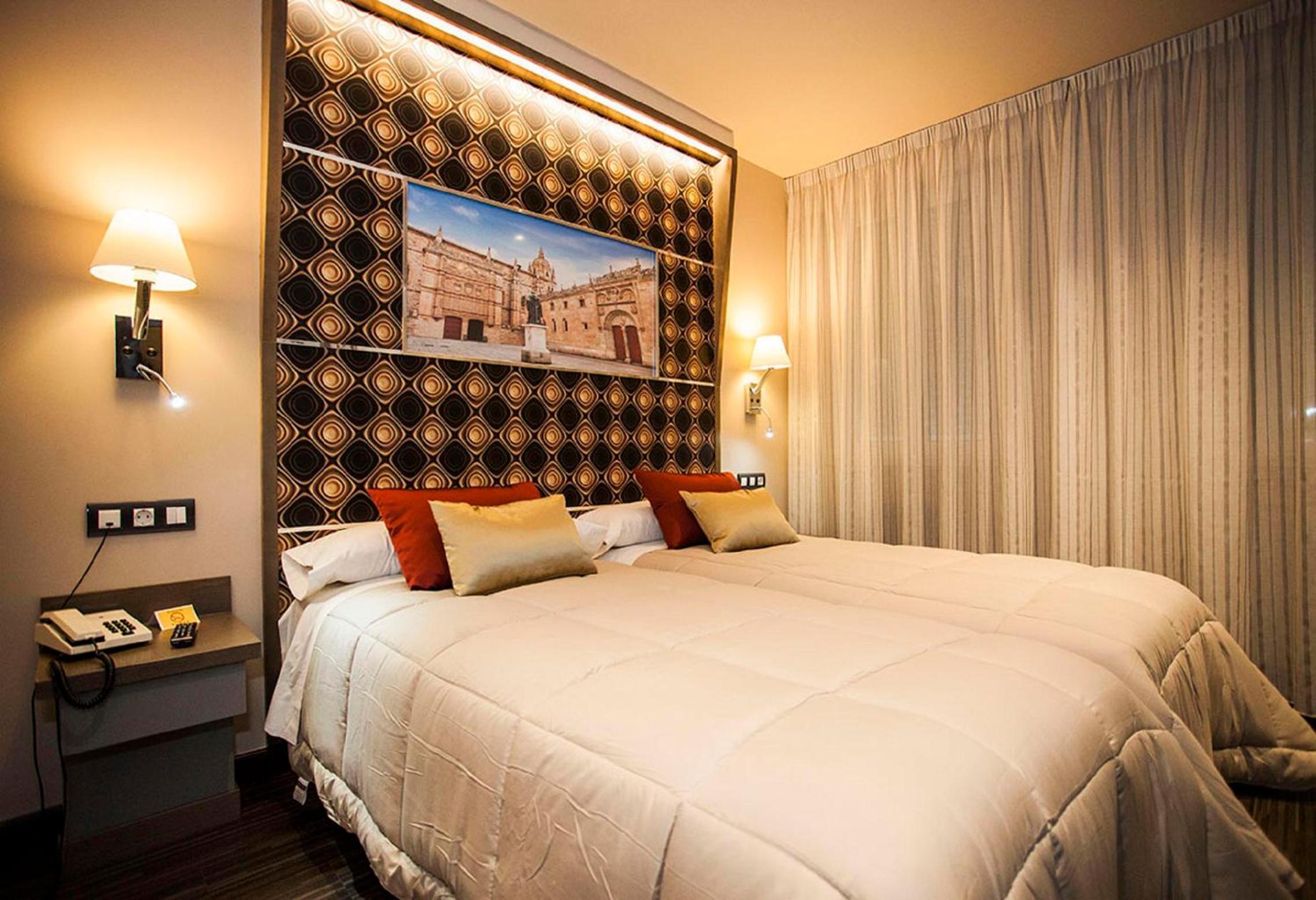 Double or Twin Room photo 2