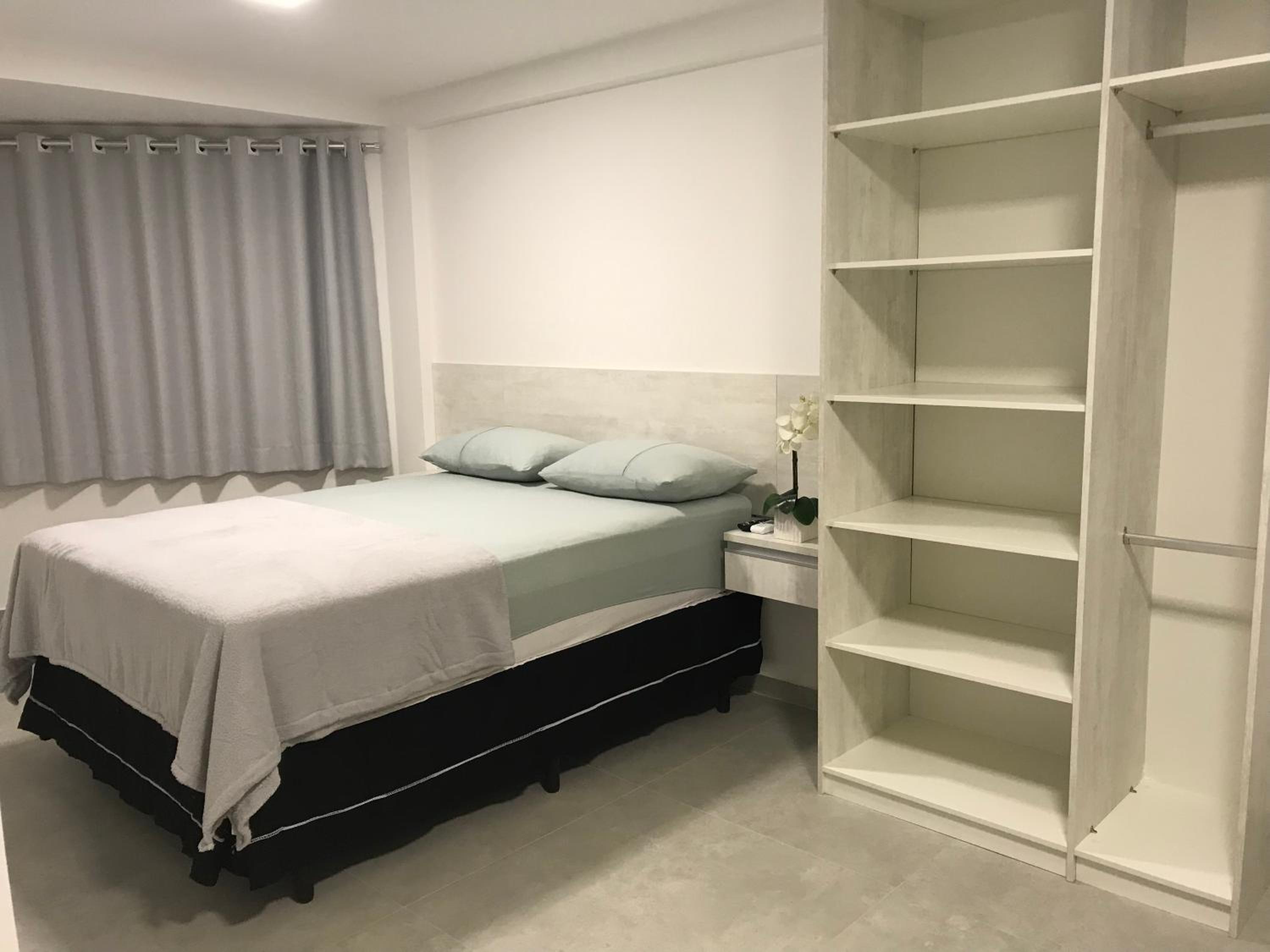 Studio Apartment - Photo 14