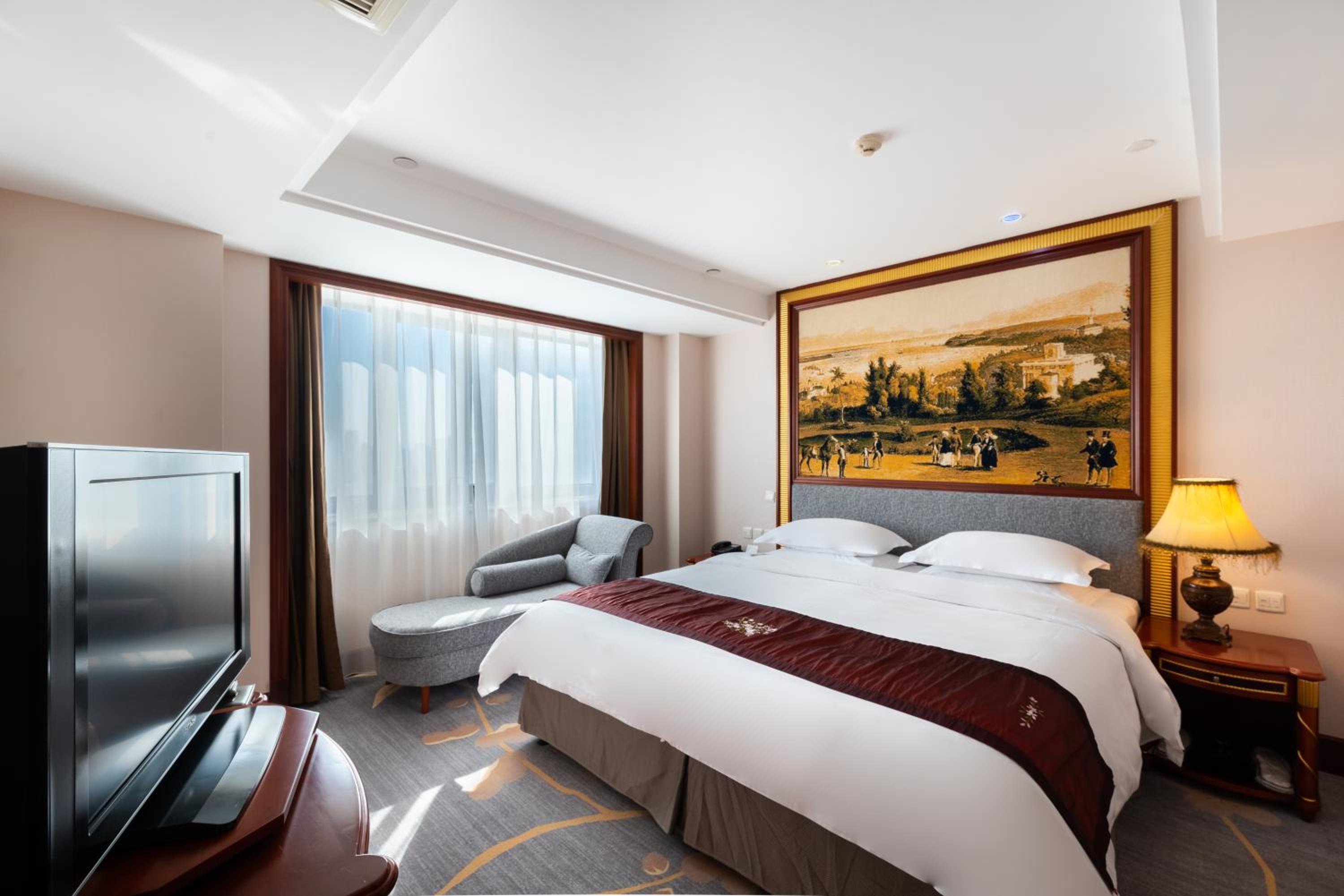 Executive Suite photo 1