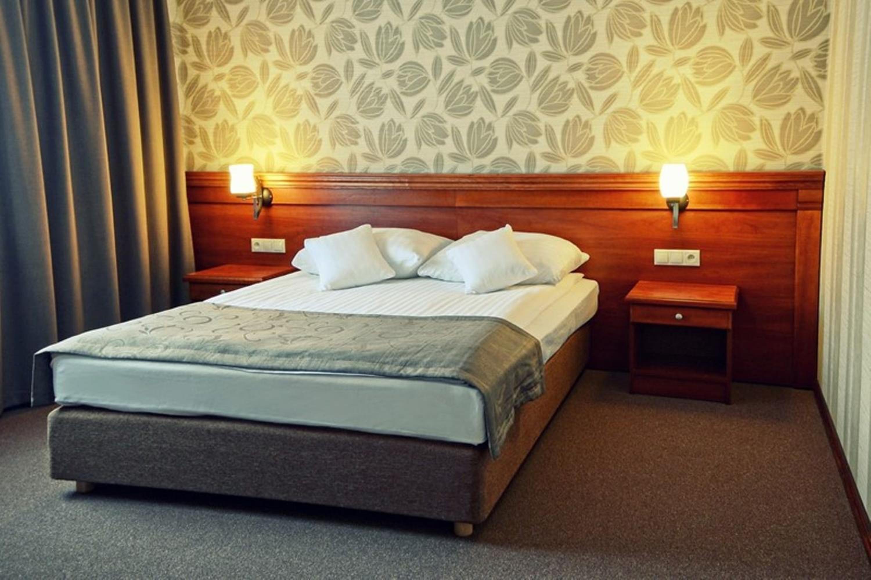 Standard King Room photo 1