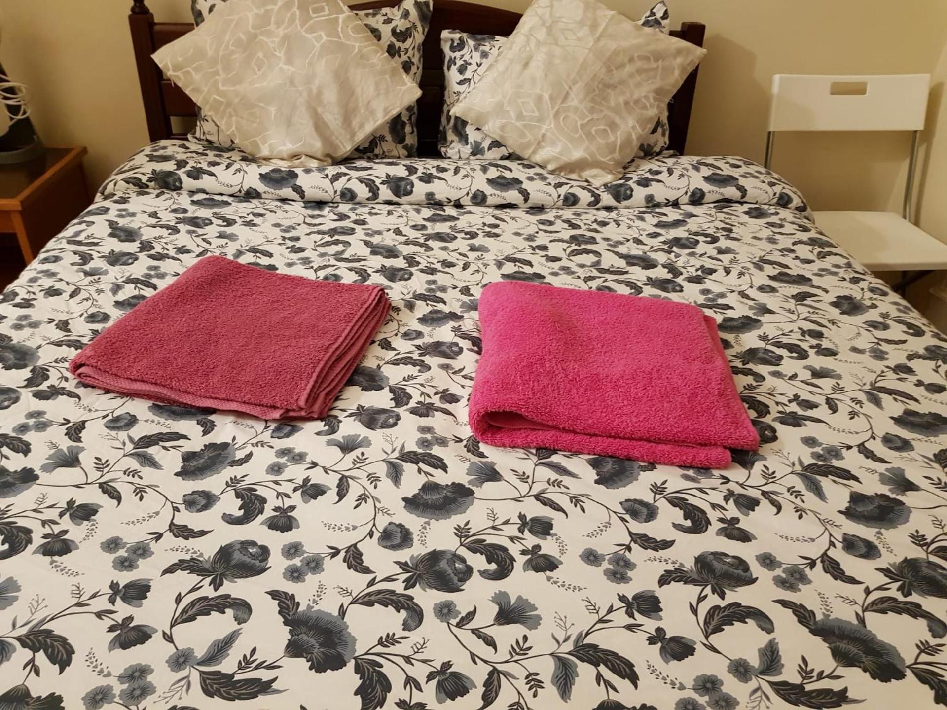 Double Room with Balcony - Photo 8
