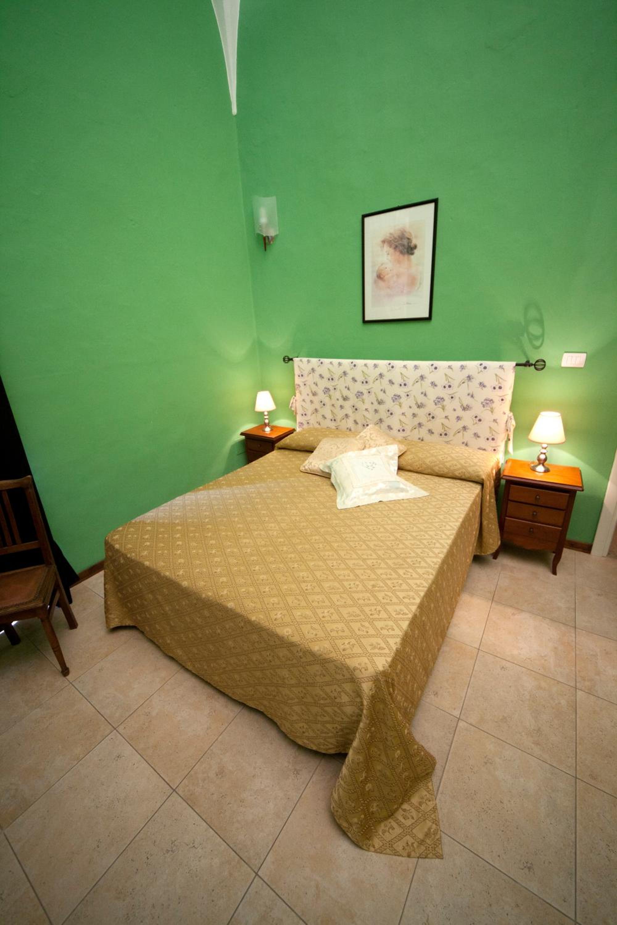 Double or Twin Room with Beach Package photo 1
