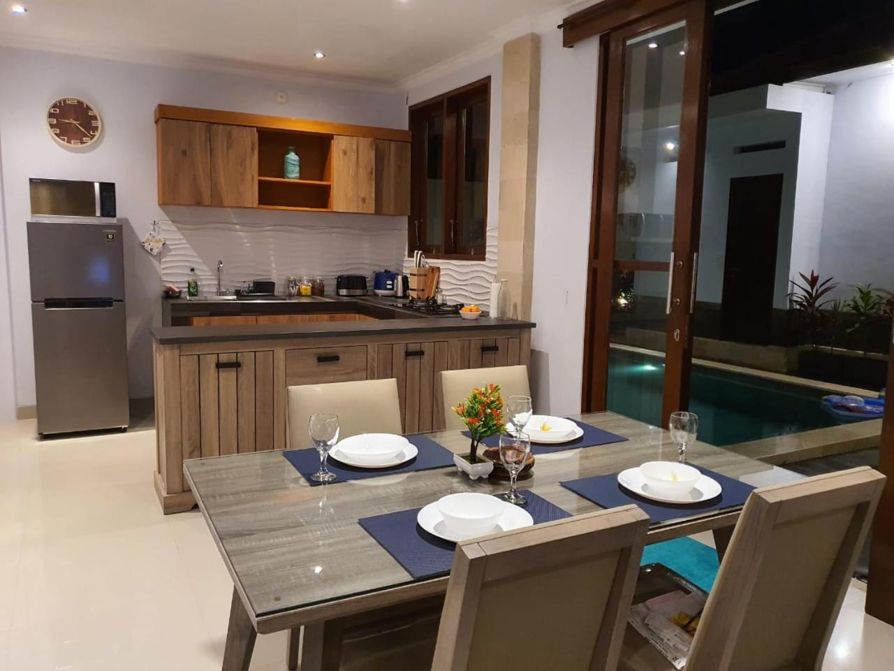 Two-Bedroom Villa - Photo 4