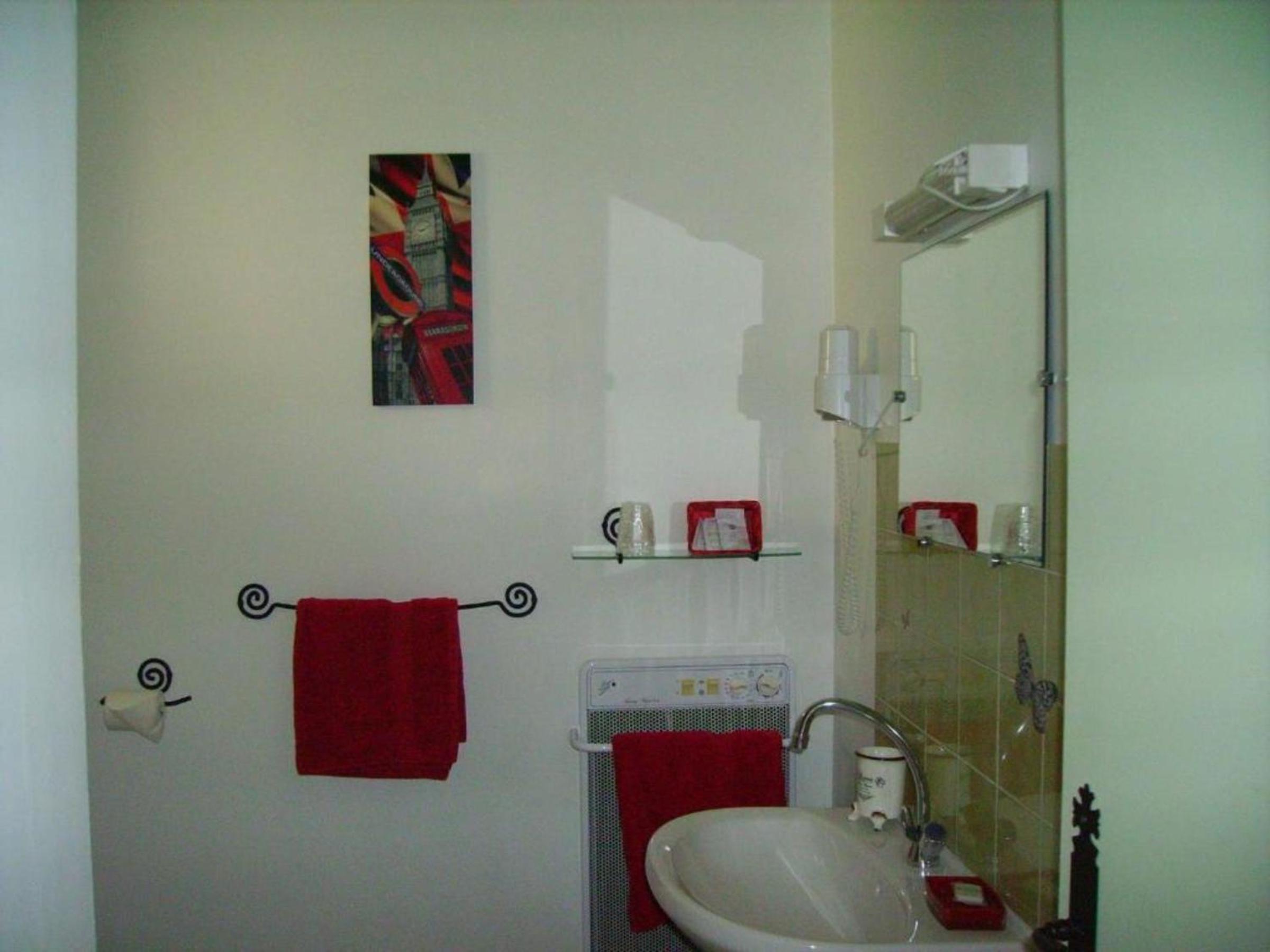 Twin Room photo 2