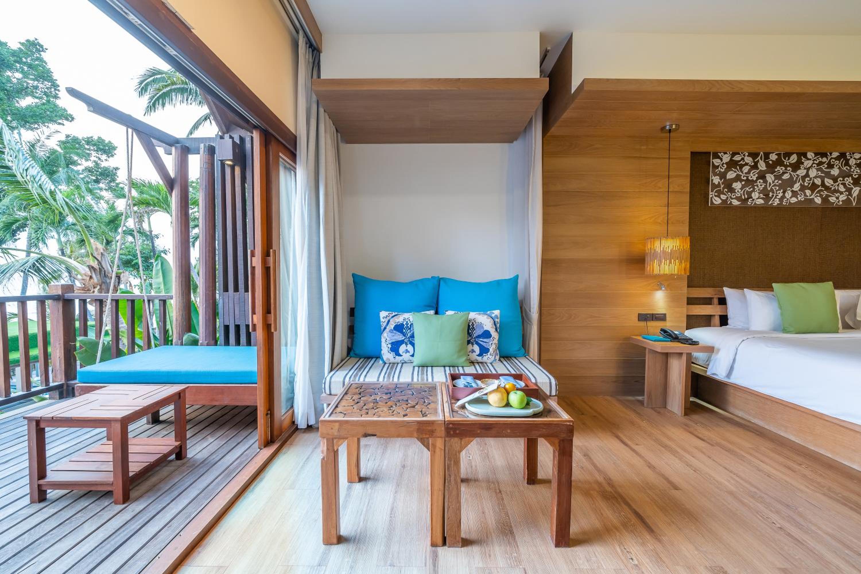 Premier Seaview - Photo 6