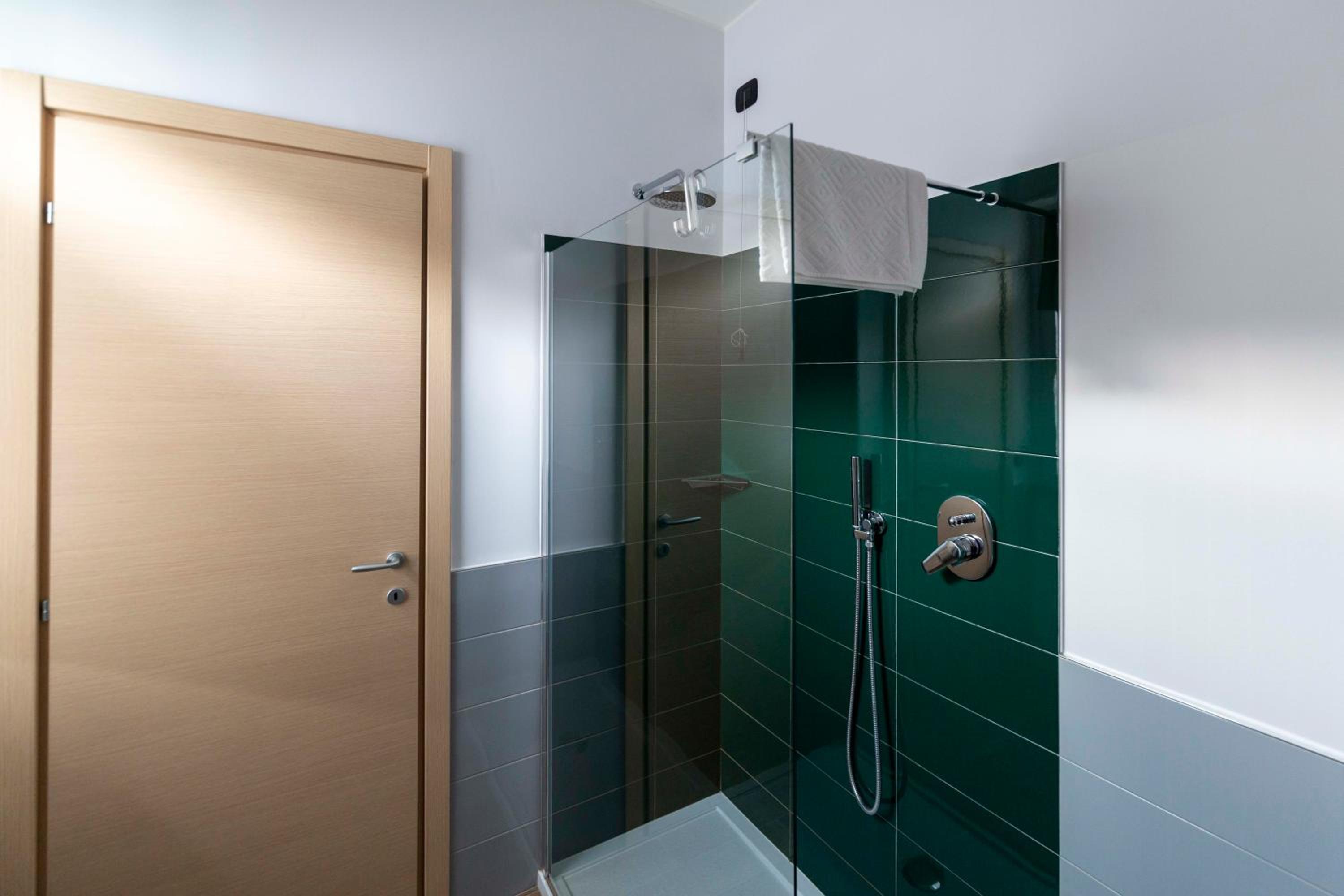 Double or Twin Room - Photo 2