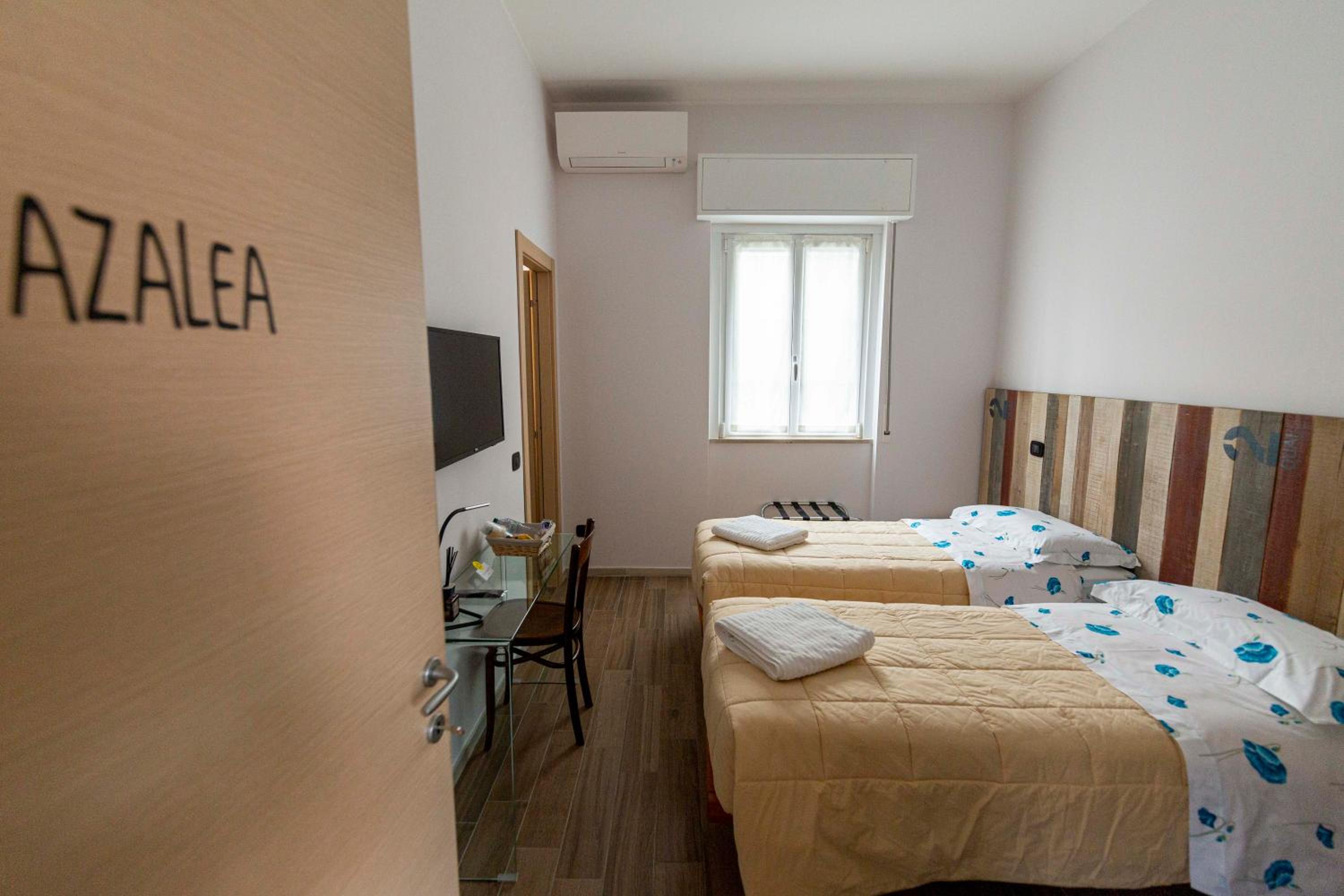 Double or Twin Room - Photo 1