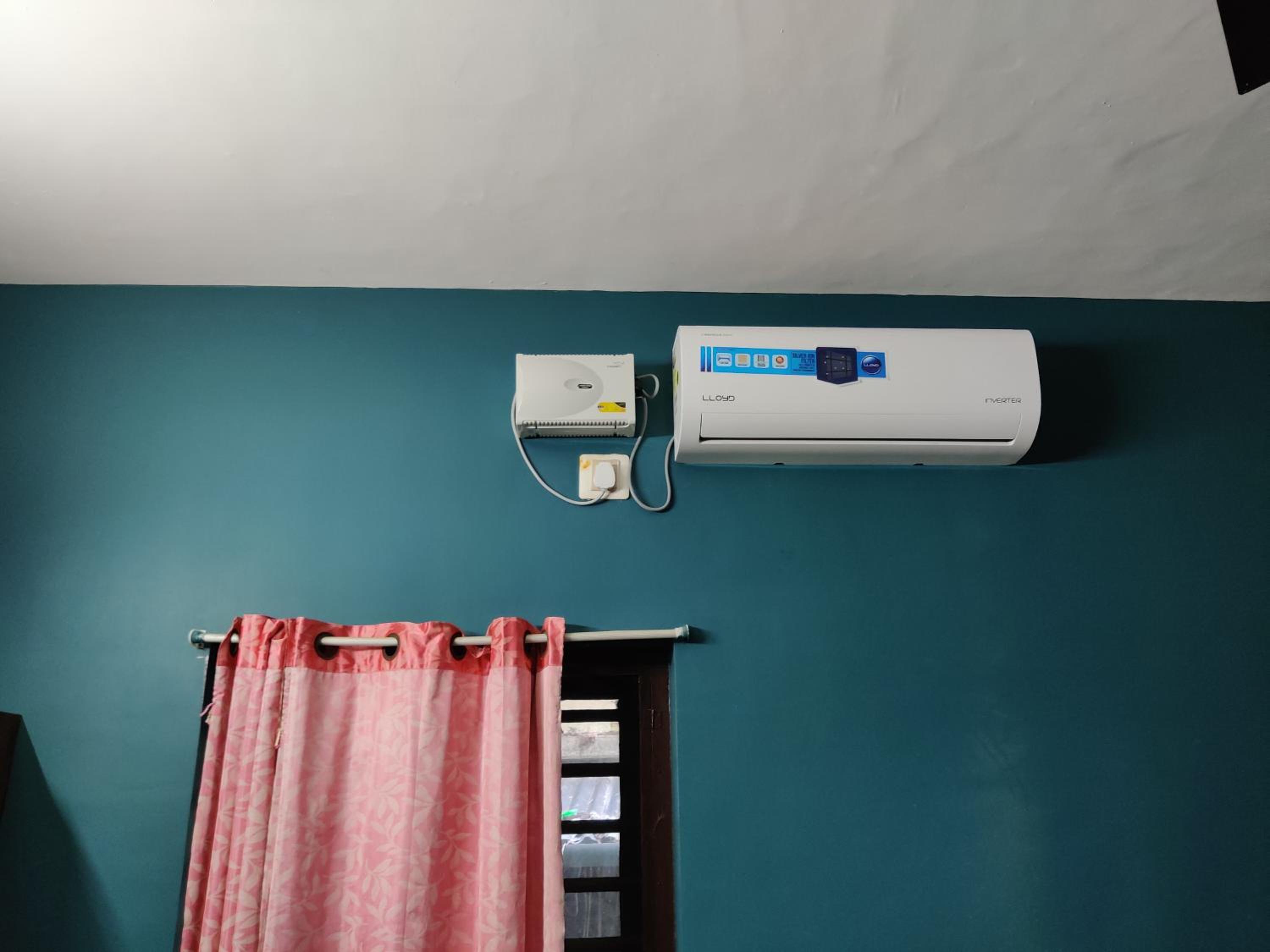 Budget Double Room photo 3