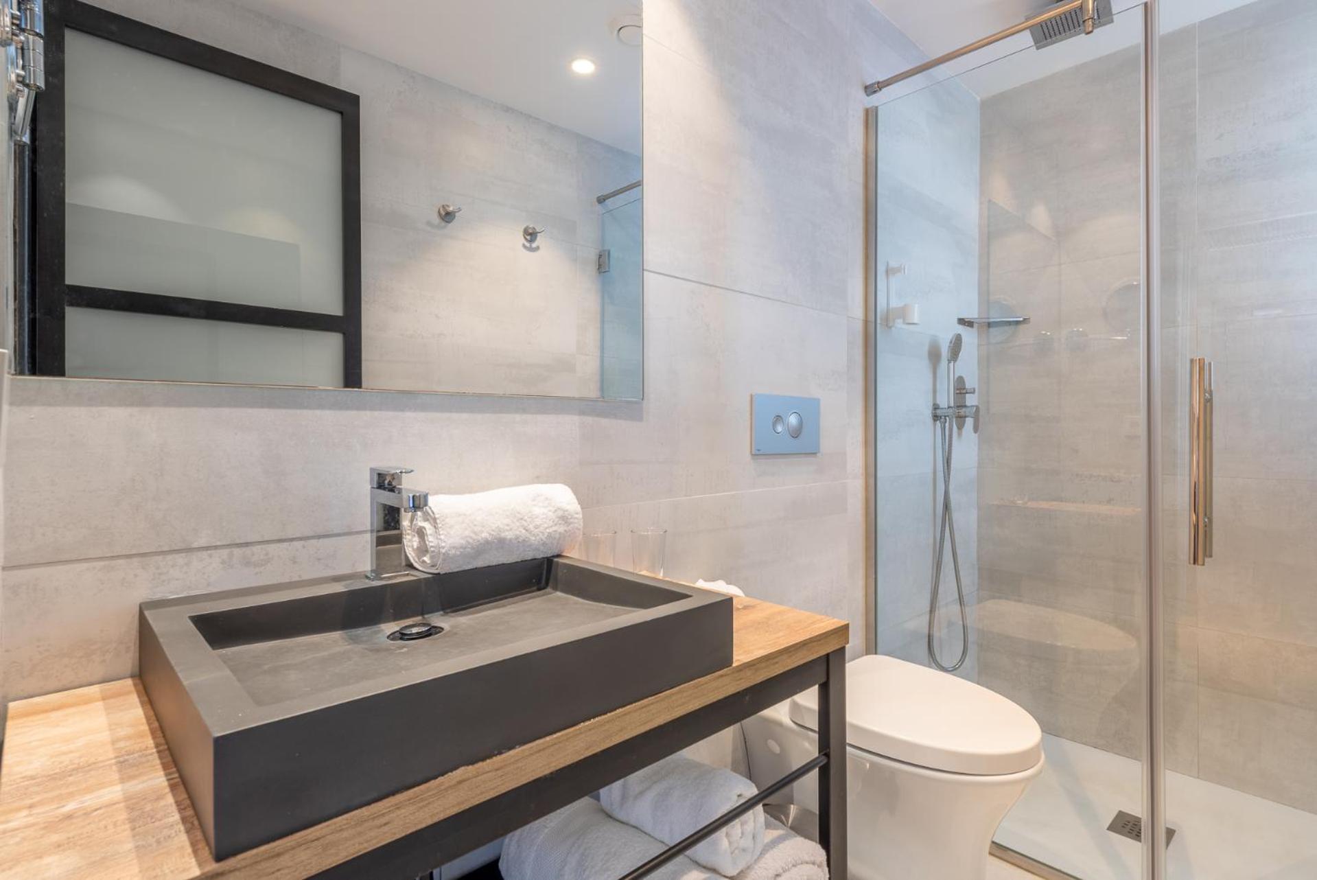 Double Room with no Balcony - Photo 3