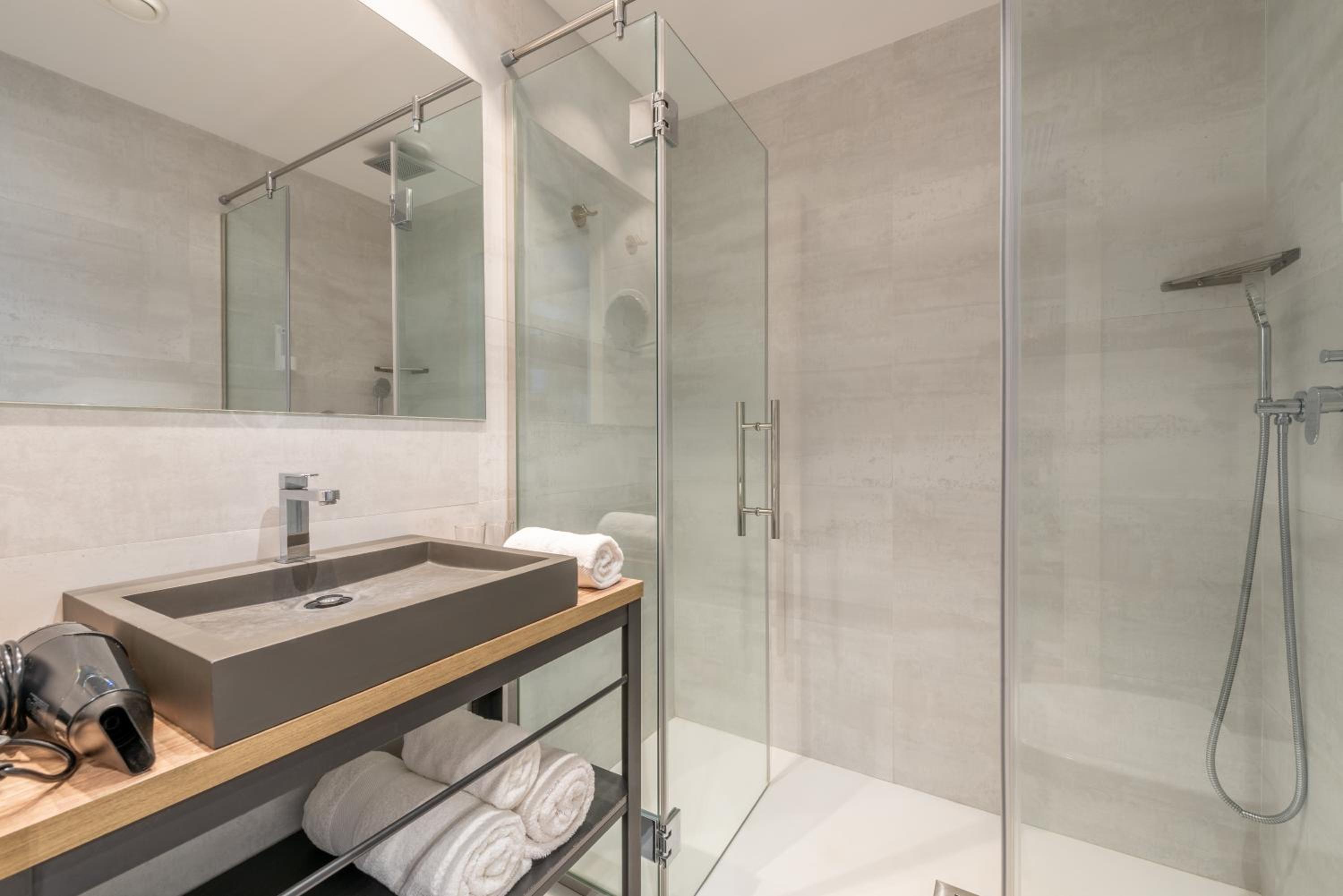 Superior Double Room - Photo 2
