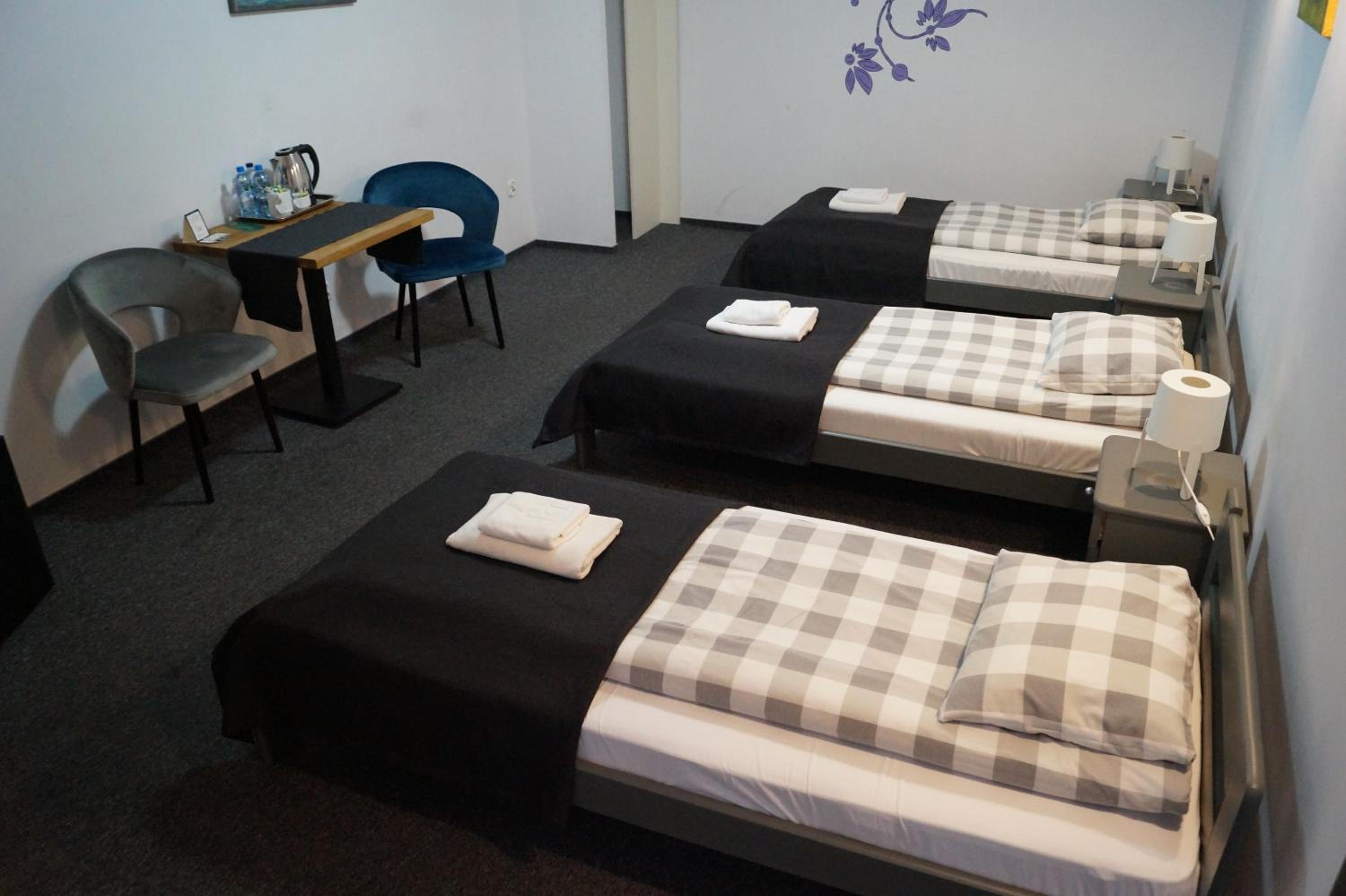 Triple Room - Photo 7