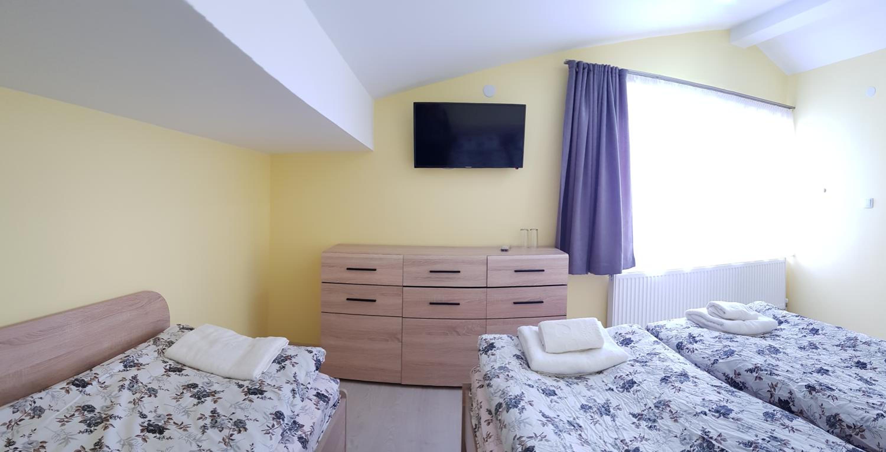 Triple Room photo 2