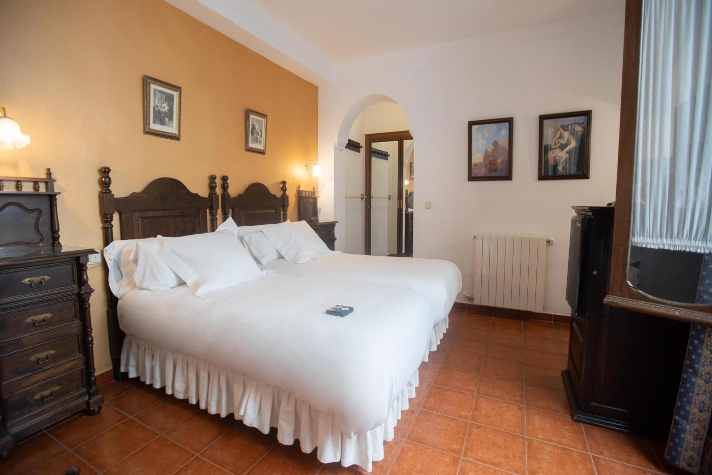 Double Room photo 3