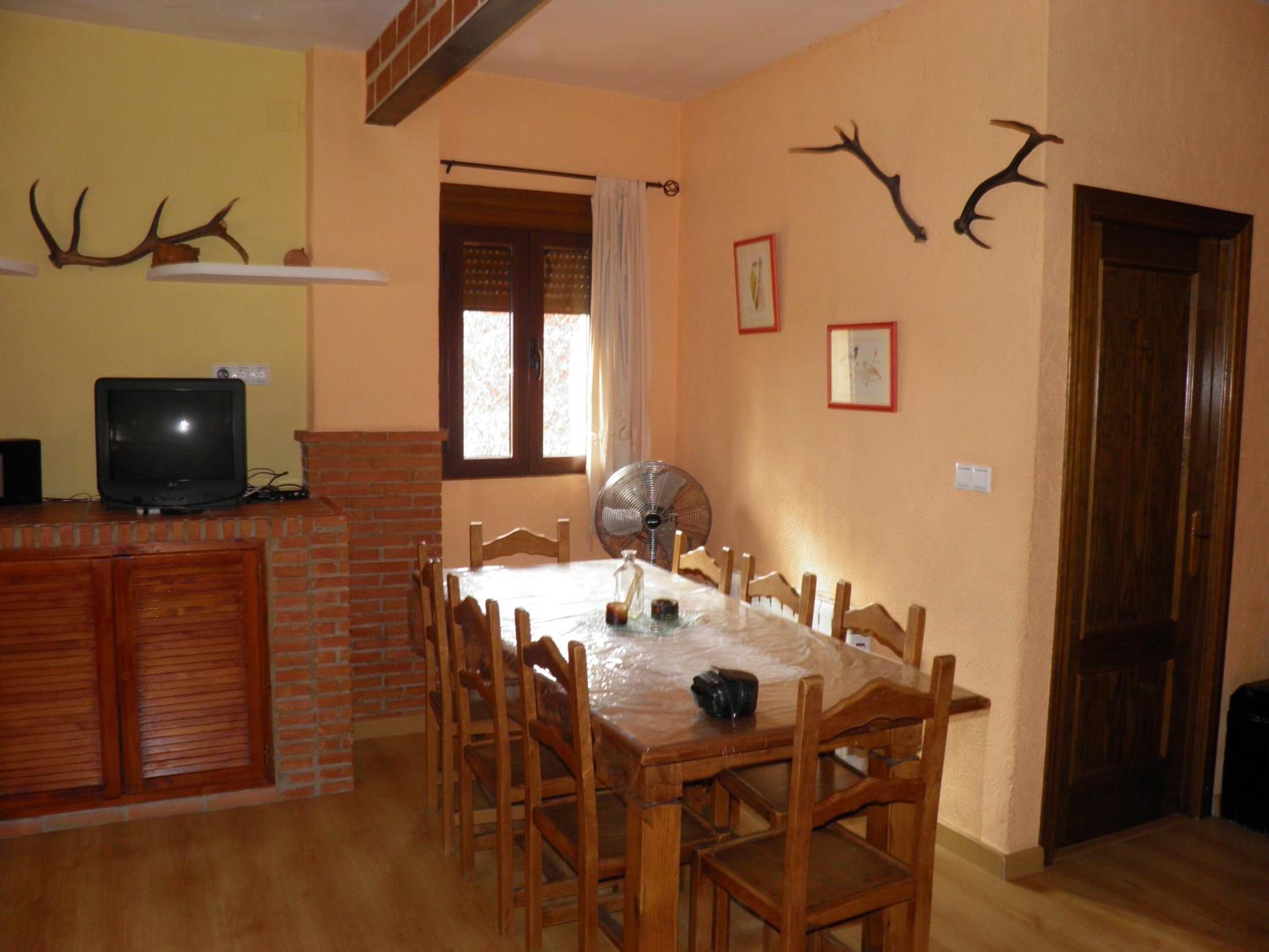 Four-Bedroom House photo 2