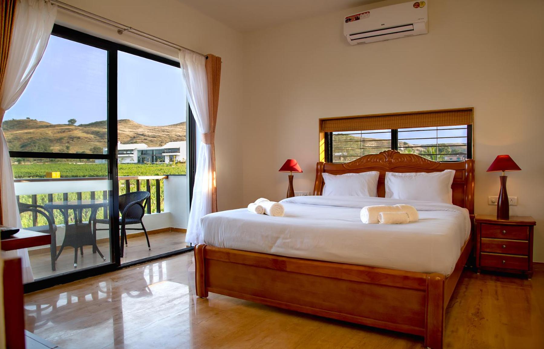 Double Room With Balcony photo 2