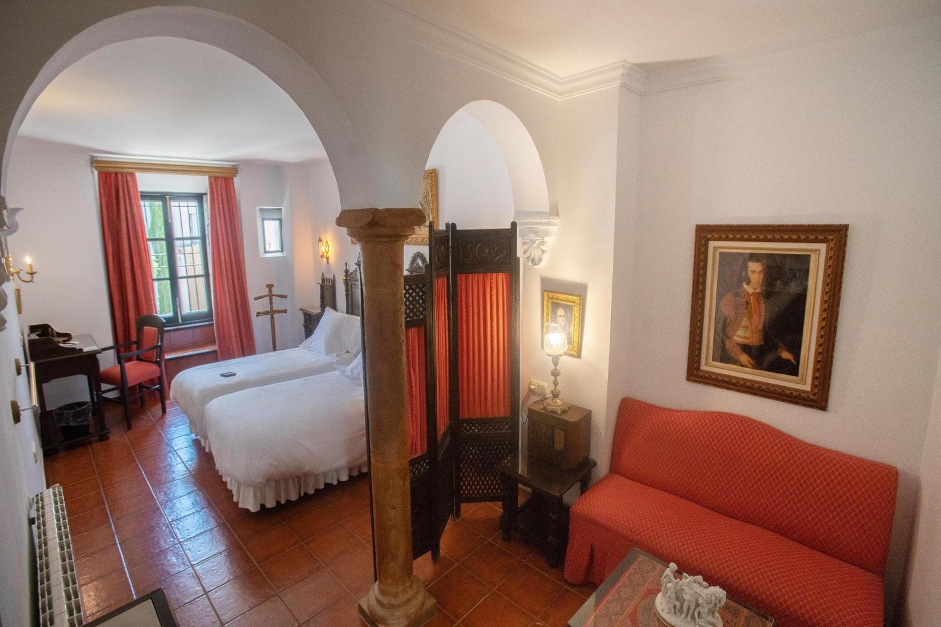 Triple Room photo 3