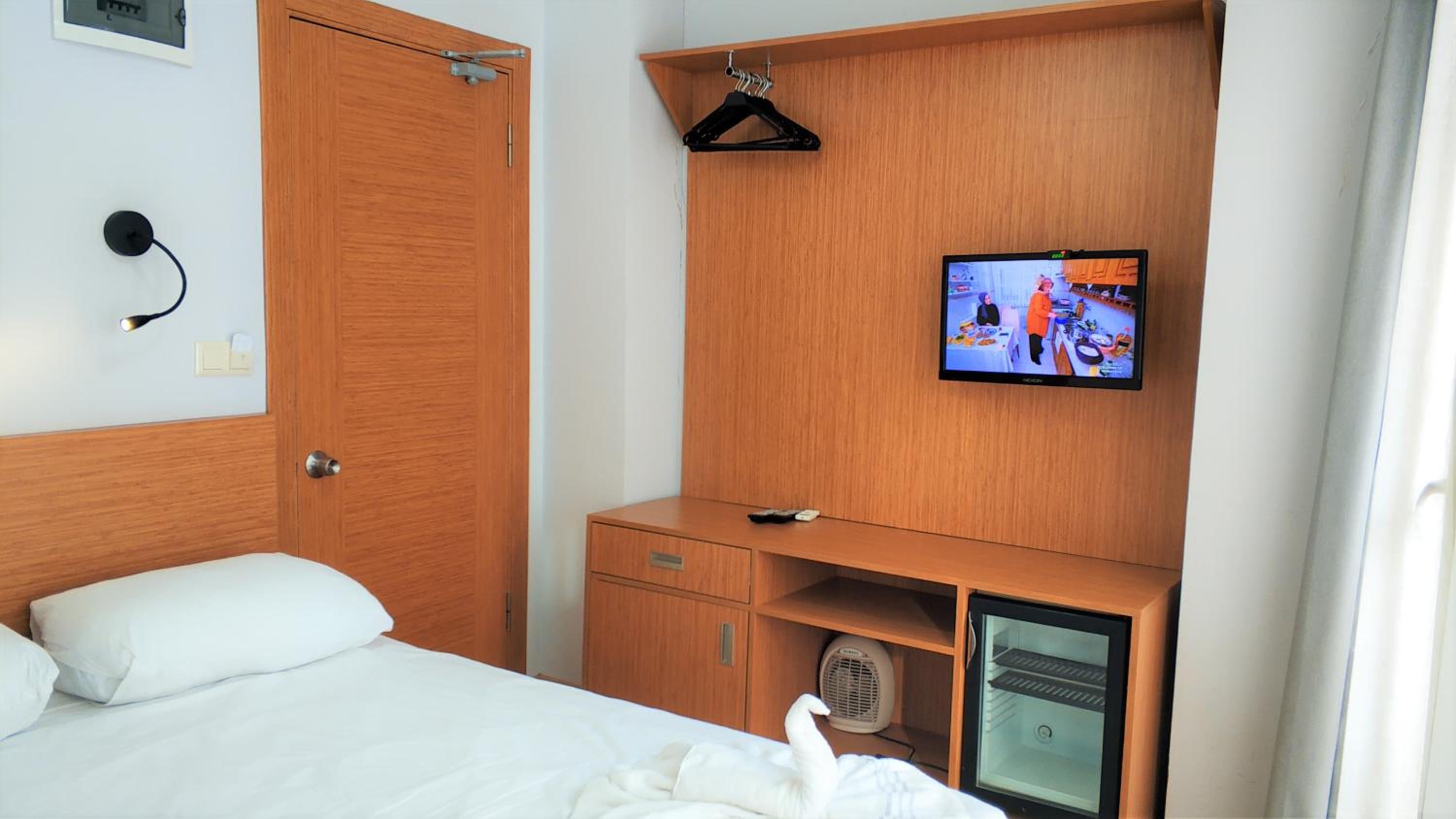 Economy Double Room photo 1