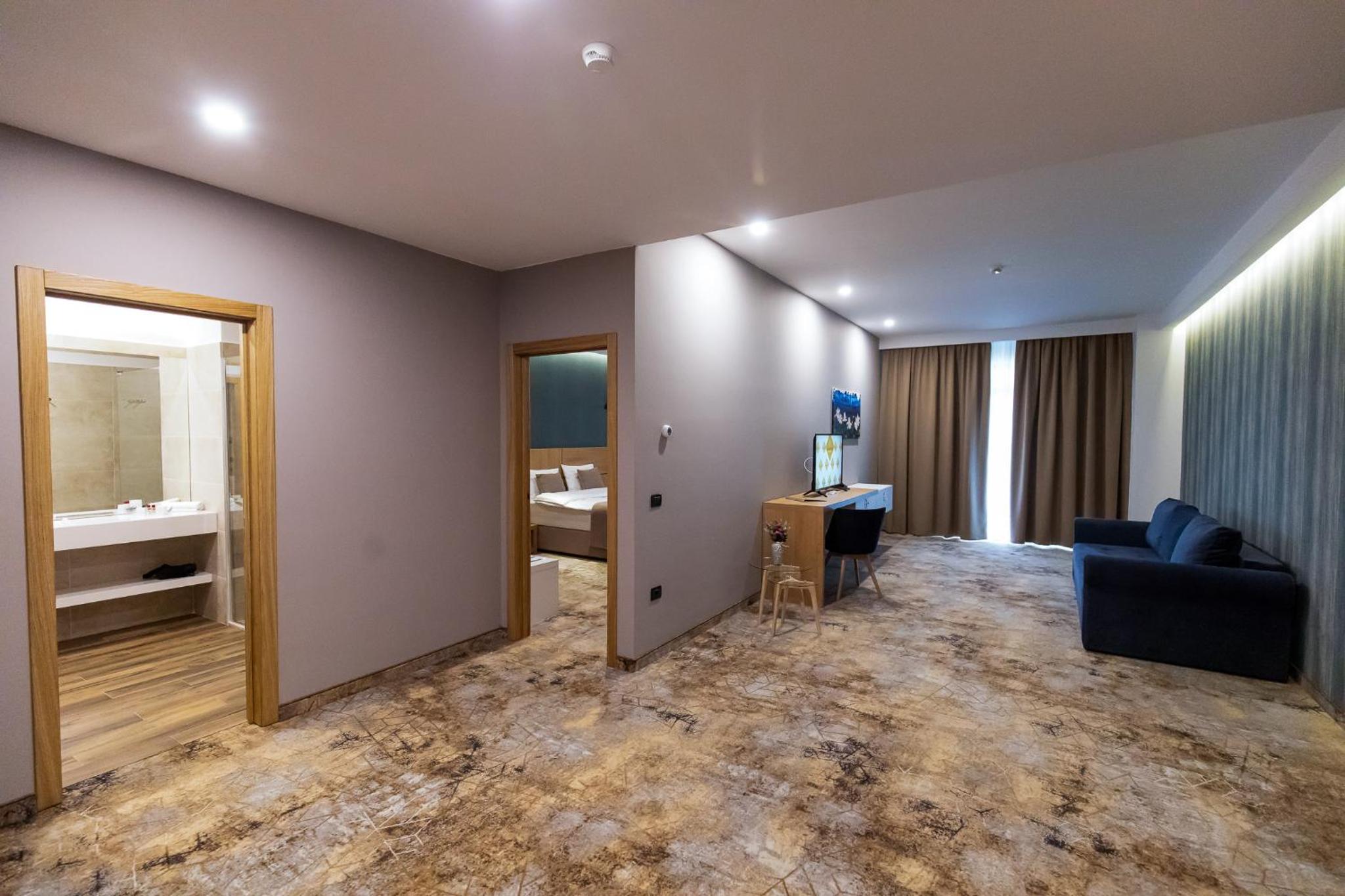 Deluxe Apartment - Photo 1