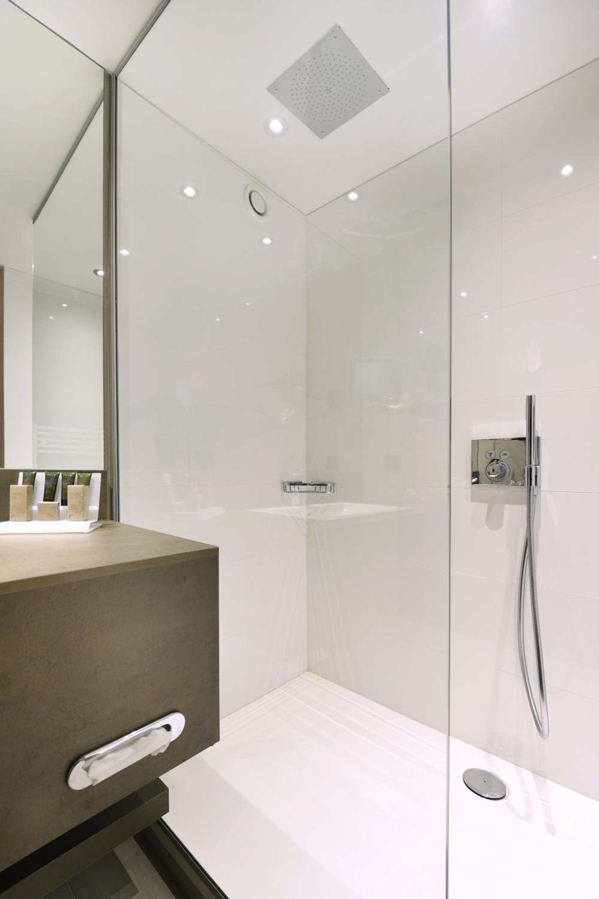 Superior Double Room - Photo 4