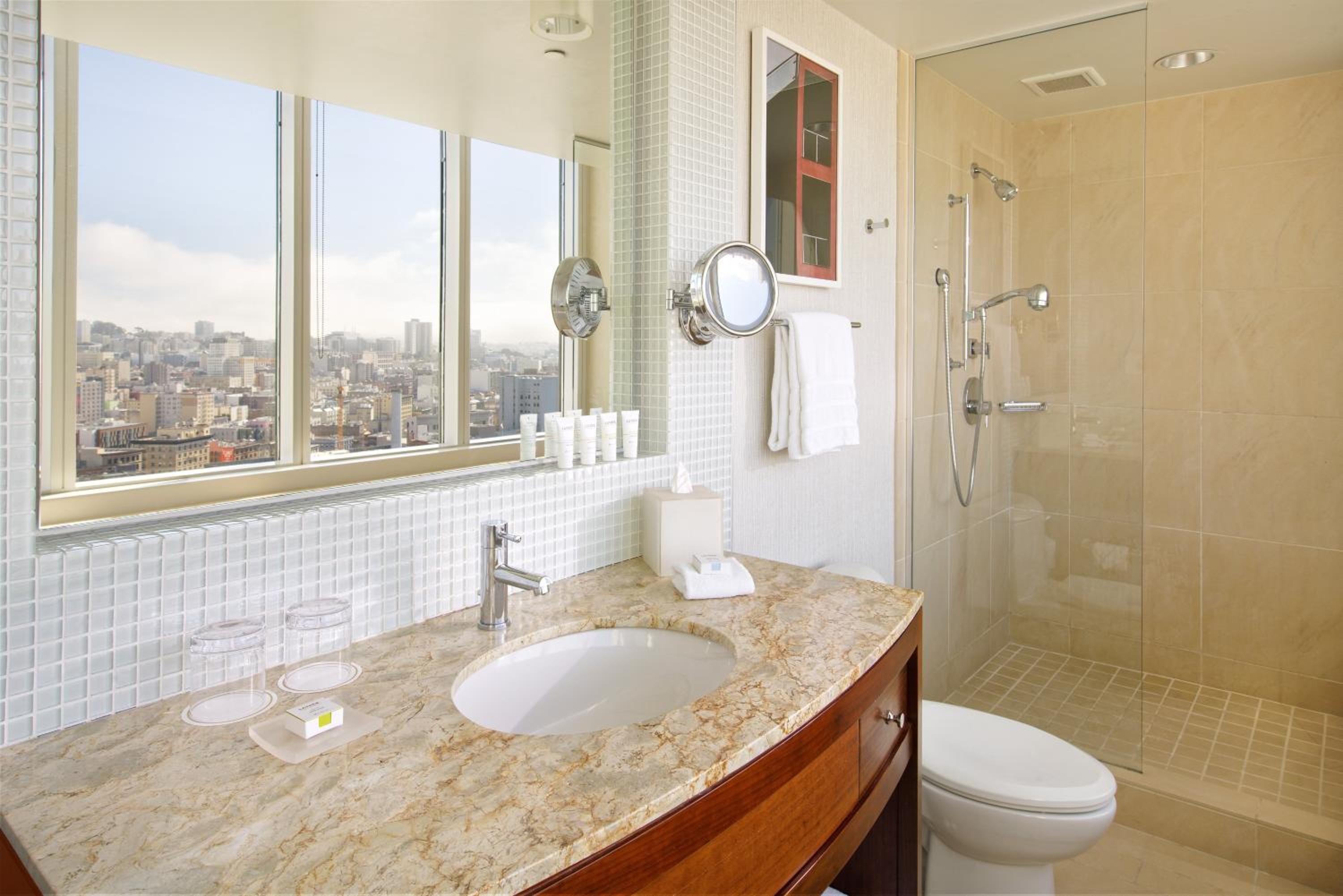 Standard Room - Photo 4