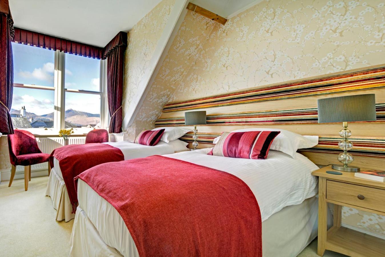Superior Double or Twin Room with Mountain View