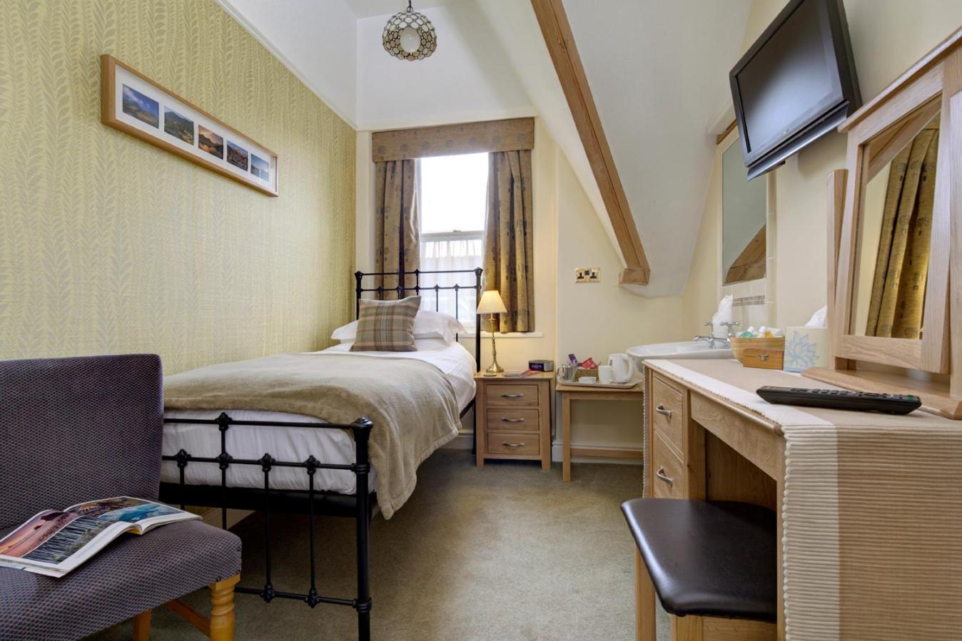 Single Room with Shower