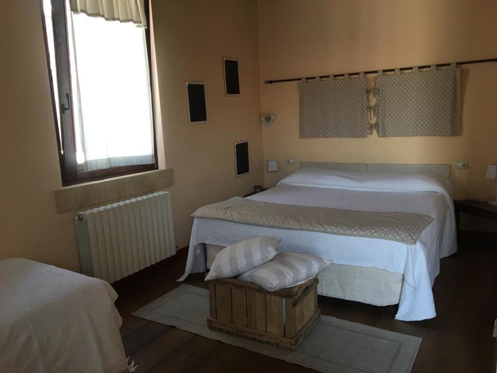 Double Room with Private Bathroom - Photo 1
