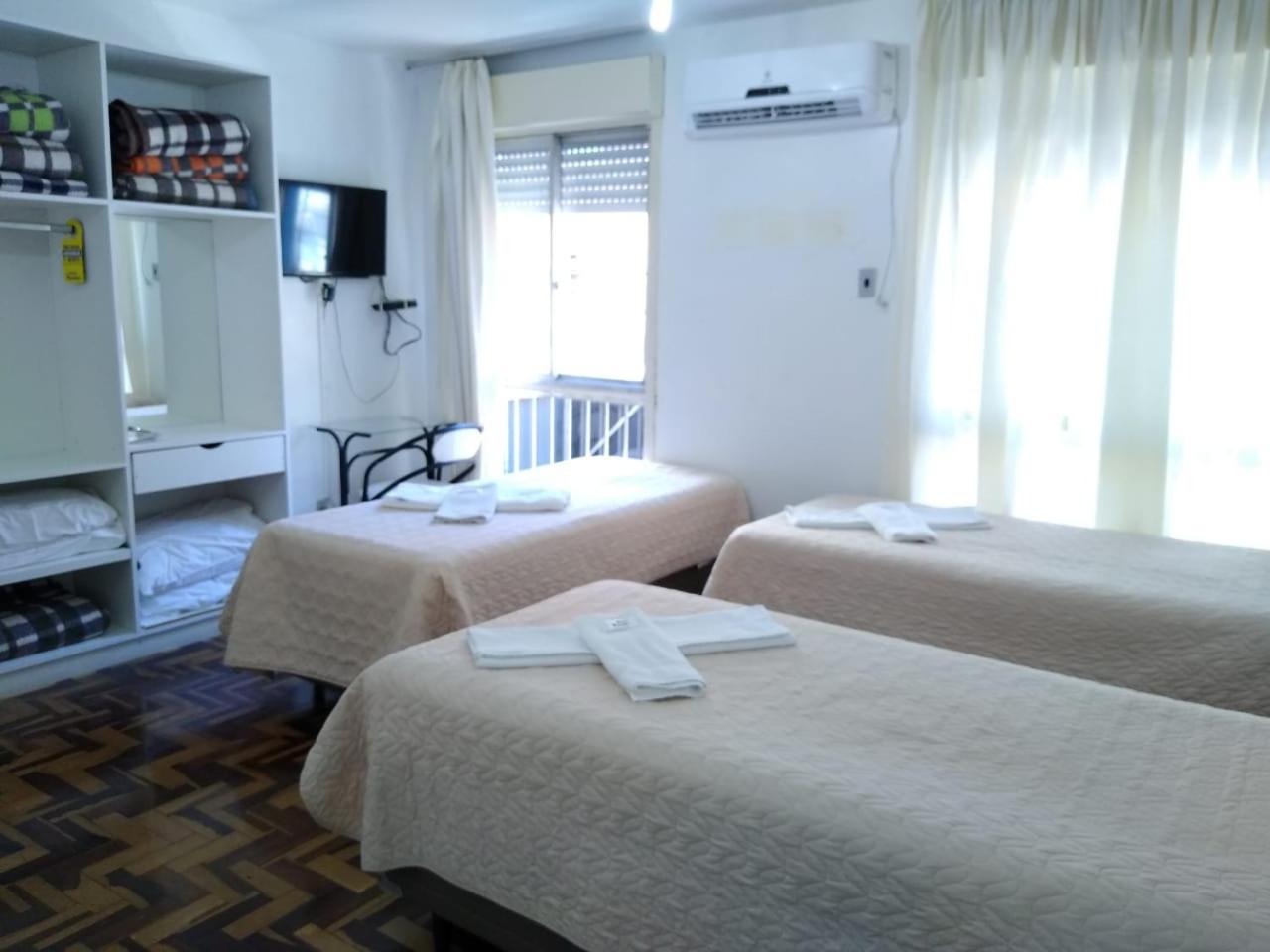 Triple Room photo 2