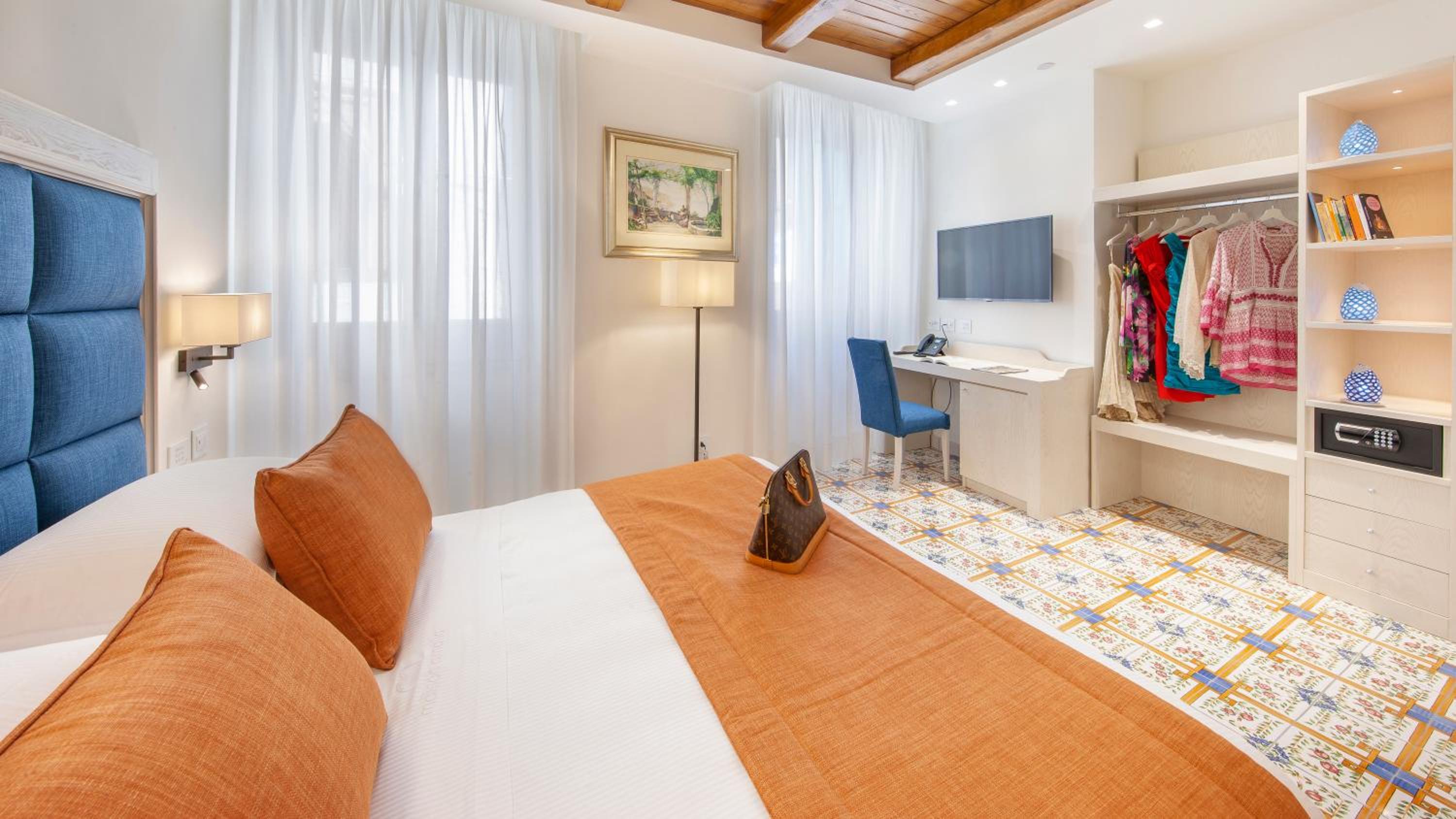 Family Junior Suite - Photo 6