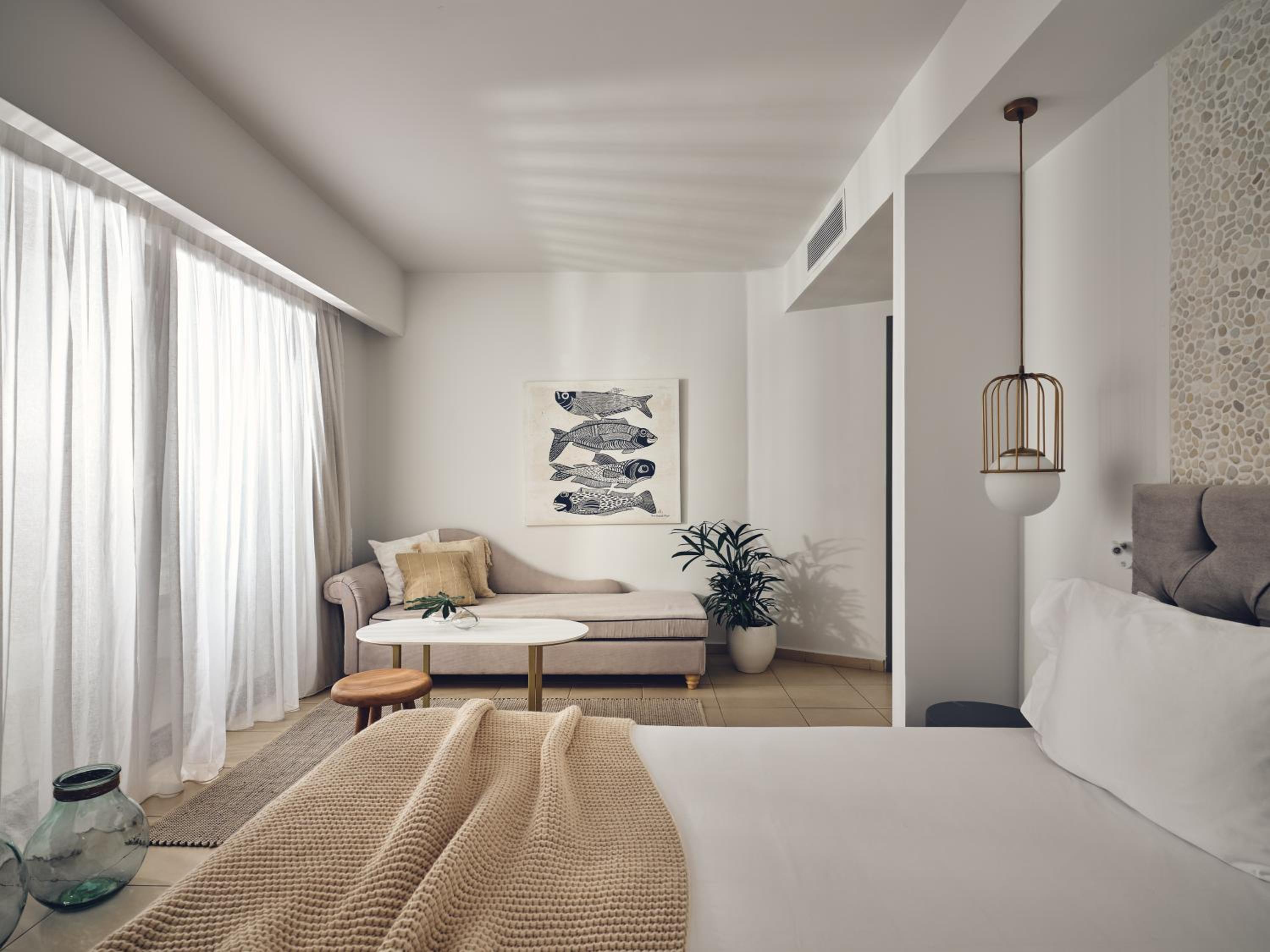 Superior Room with Side Sea View  - Photo 5