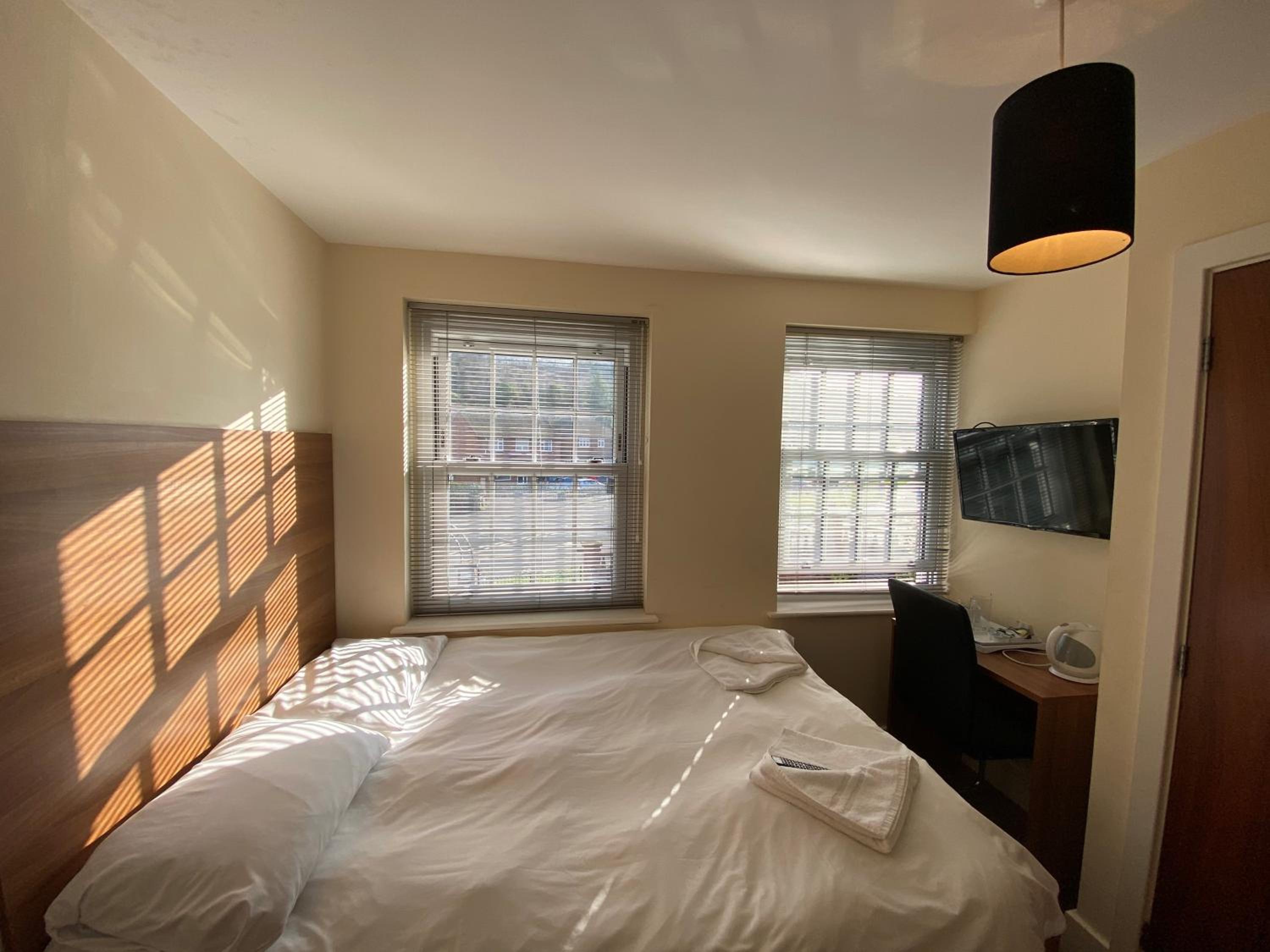 Double Room - Photo 19
