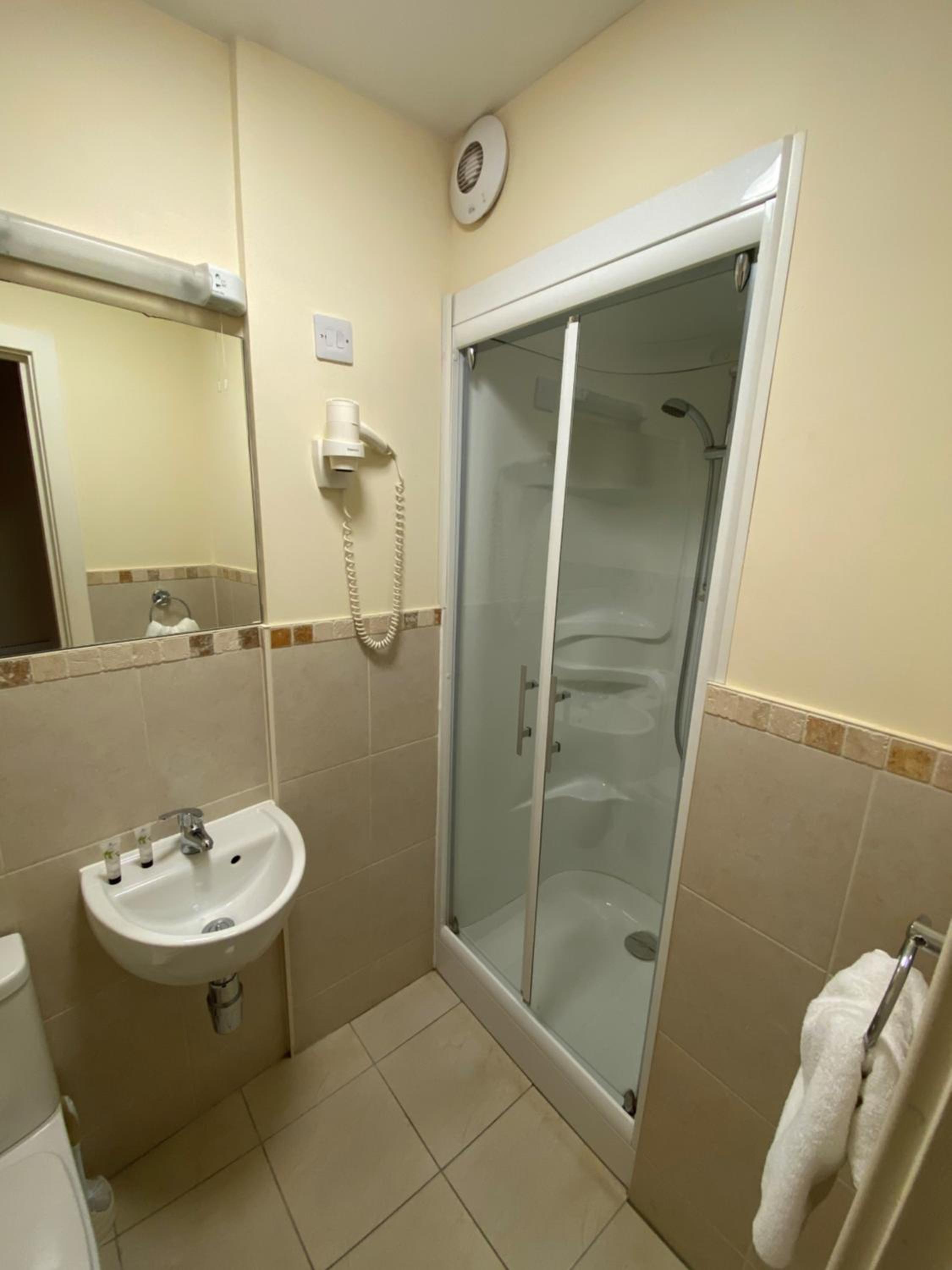 Single Room photo 2