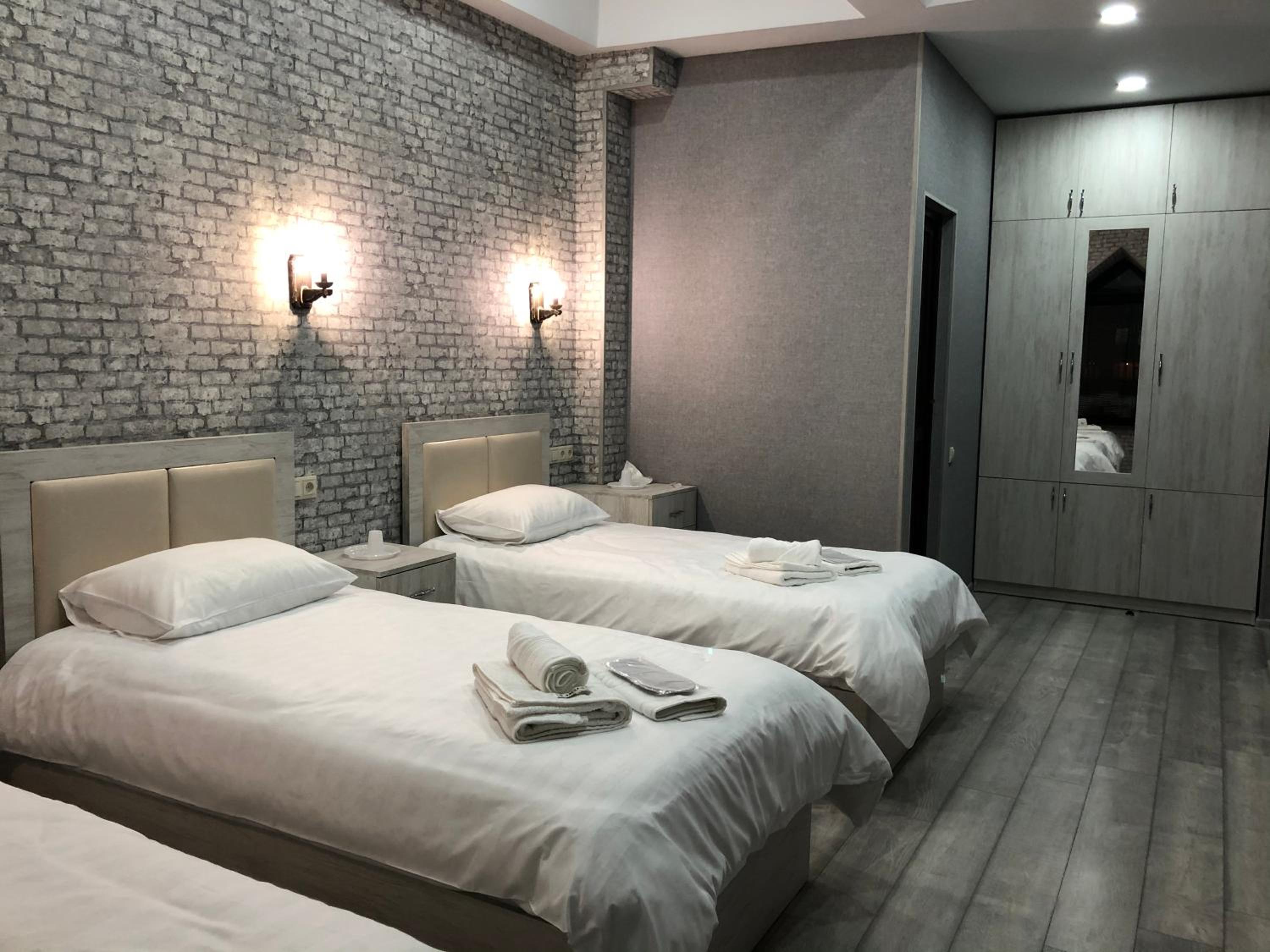 Triple Room with City View photo 3