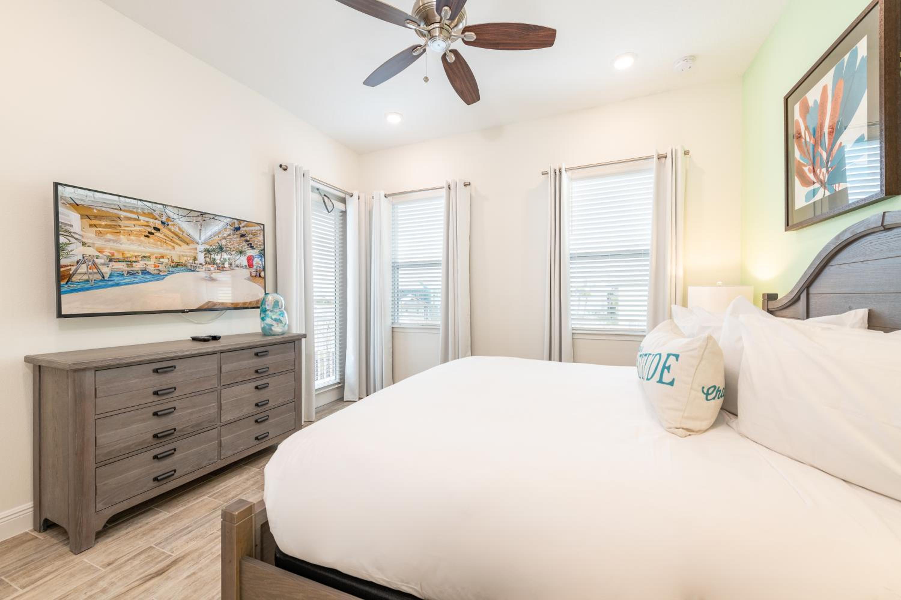 Three-Bedroom Vacation Home 