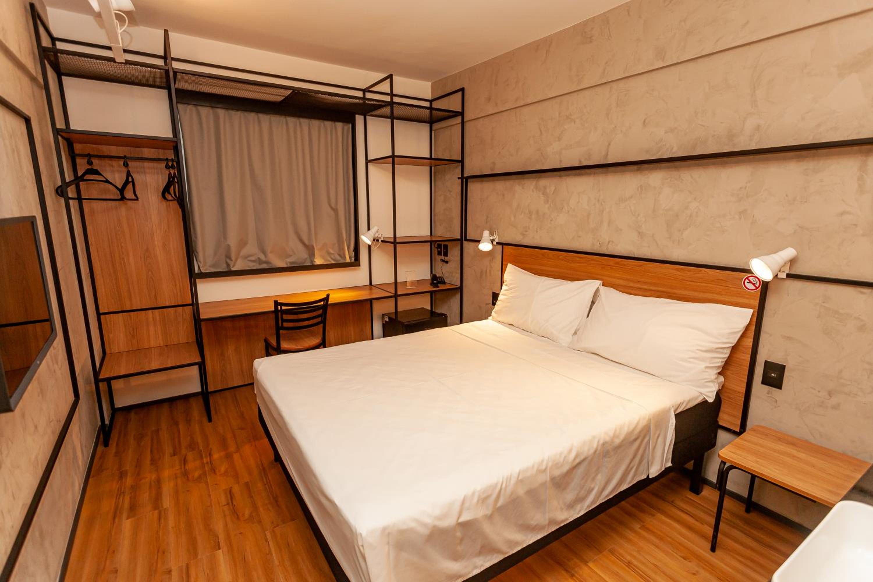 Standard Double Room - Photo 1