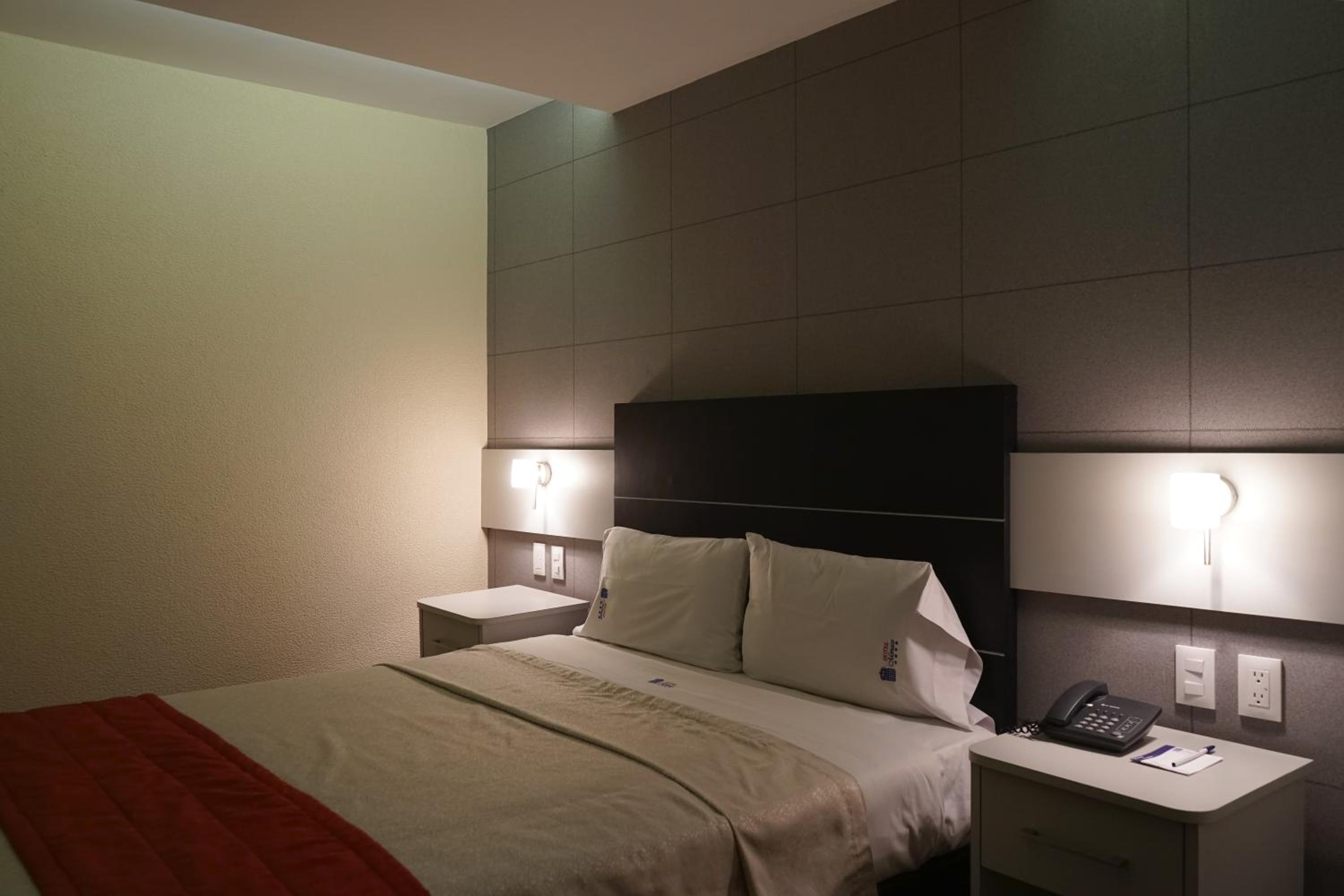 Standard Room photo 3