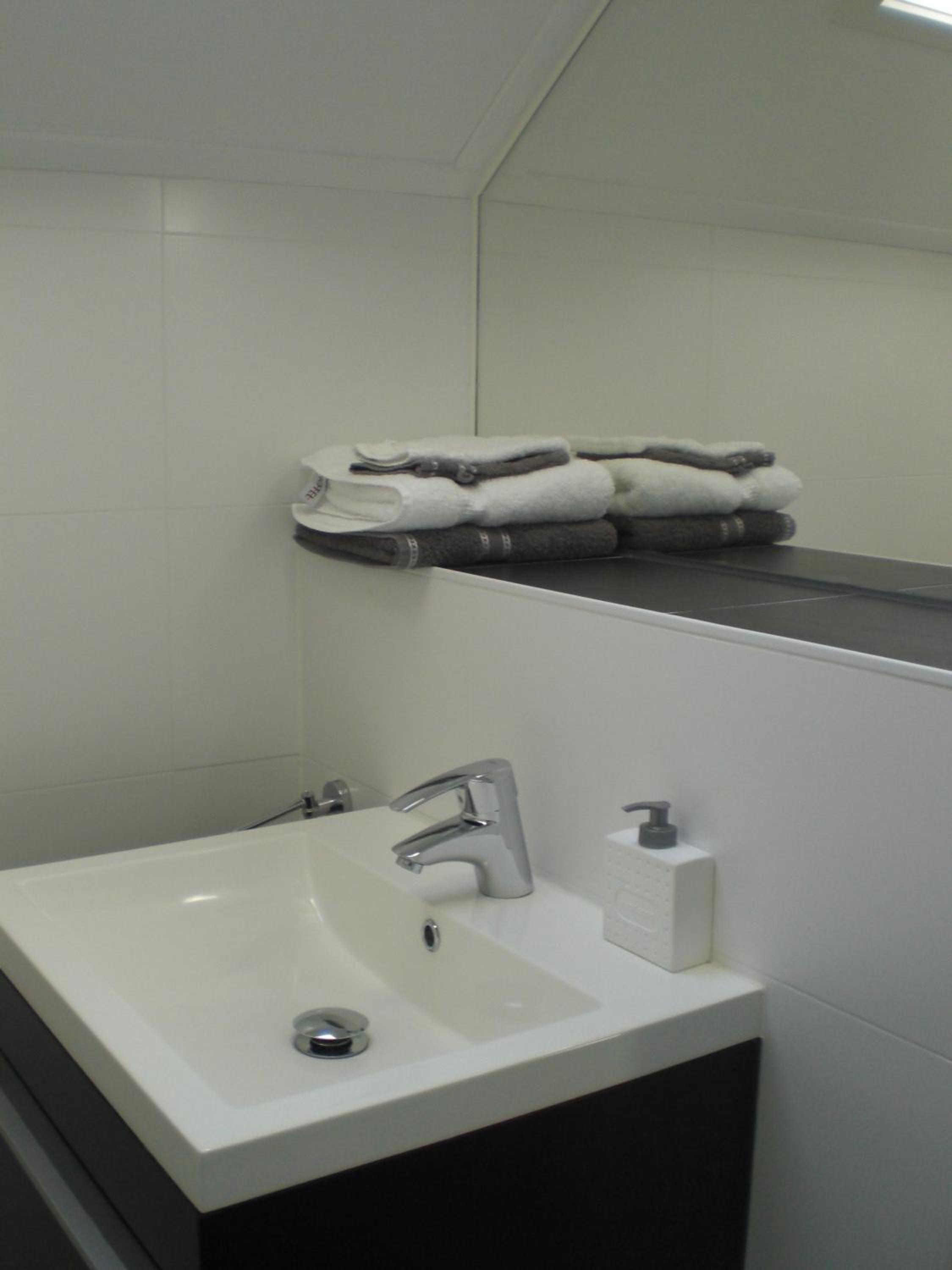 Superior Twin Room with Garden View photo 3
