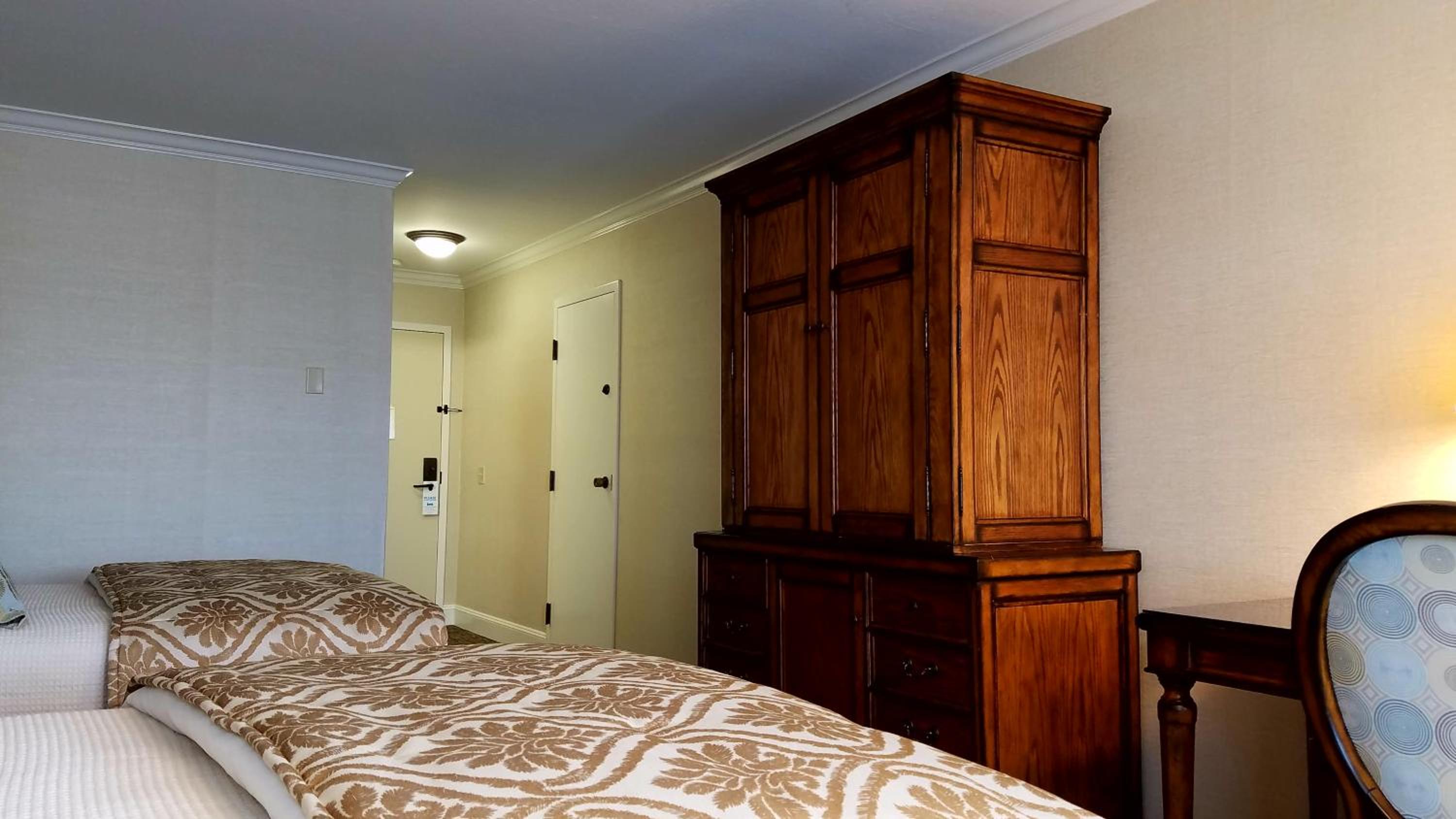 Standard Double Room - Photo 5