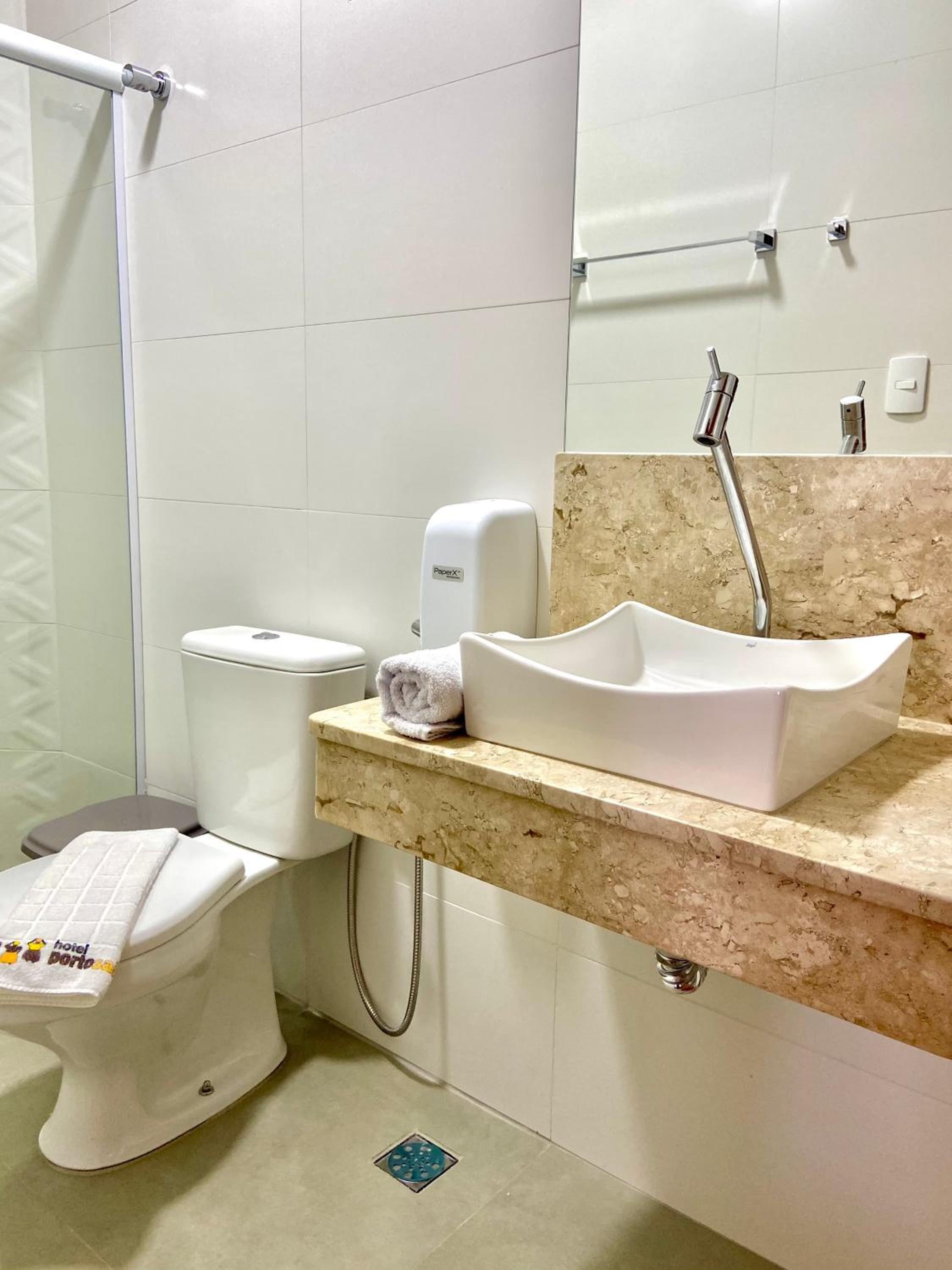 Standard Double Room - Photo 3