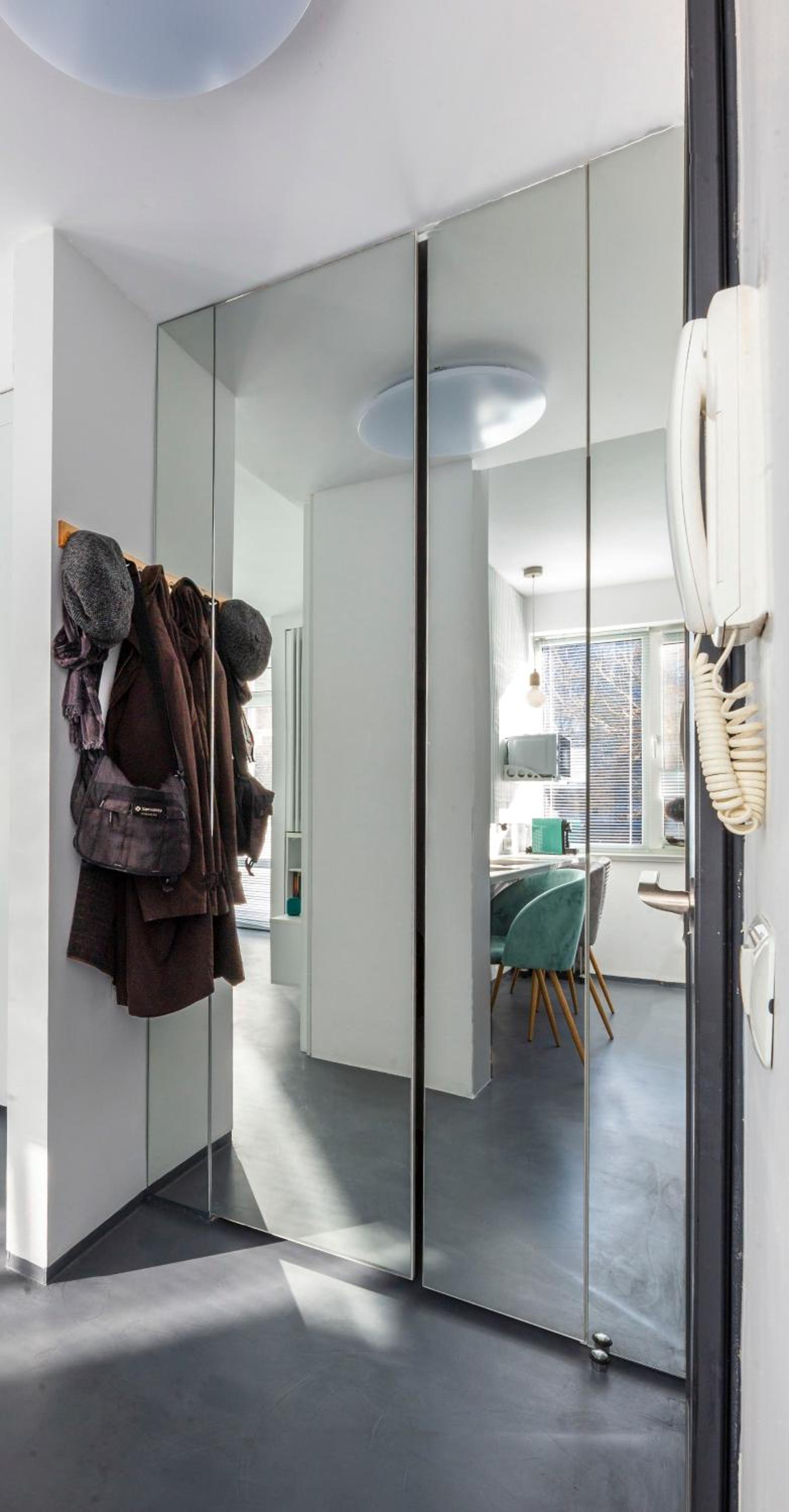 One-Bedroom Apartment - Photo 12