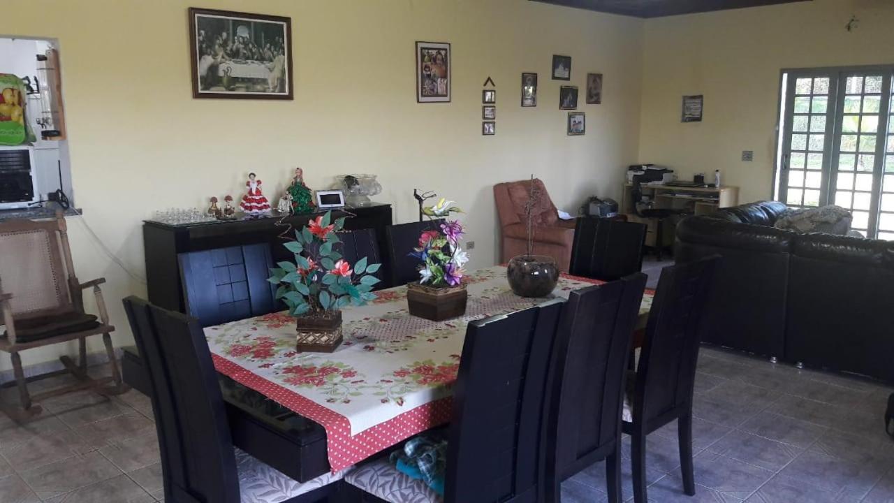 Three-Bedroom House photo 3