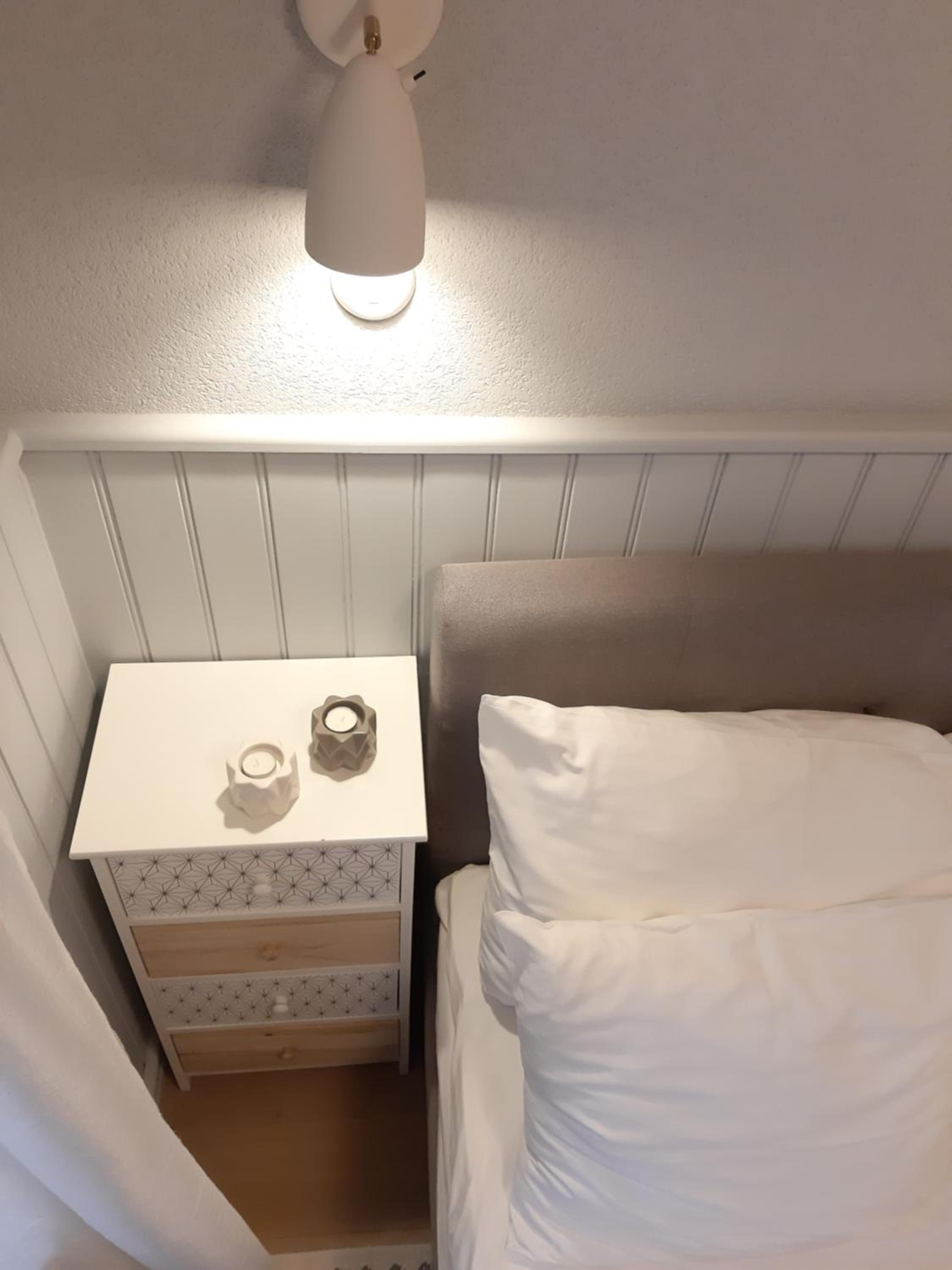 Apartment with Balcony - Photo 18