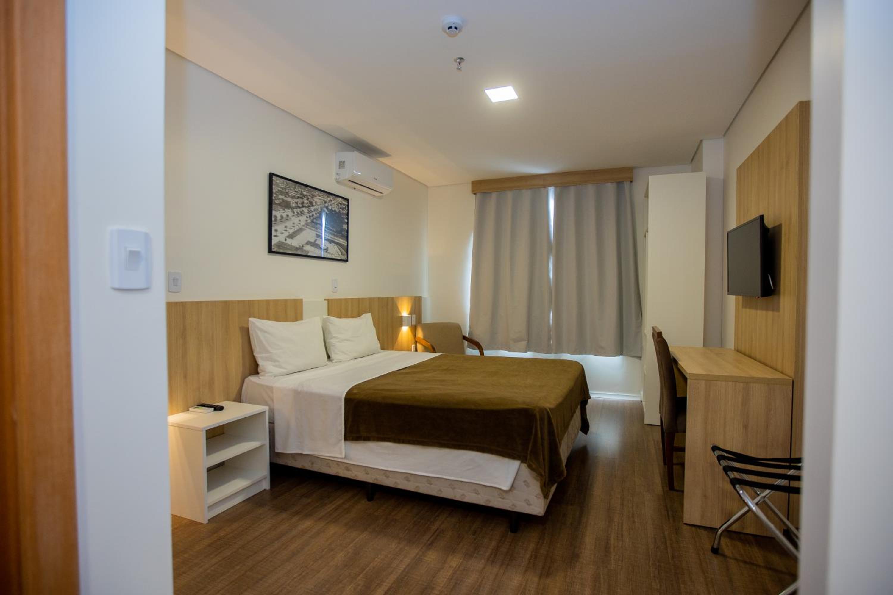 Deluxe Double Room - Photo 3