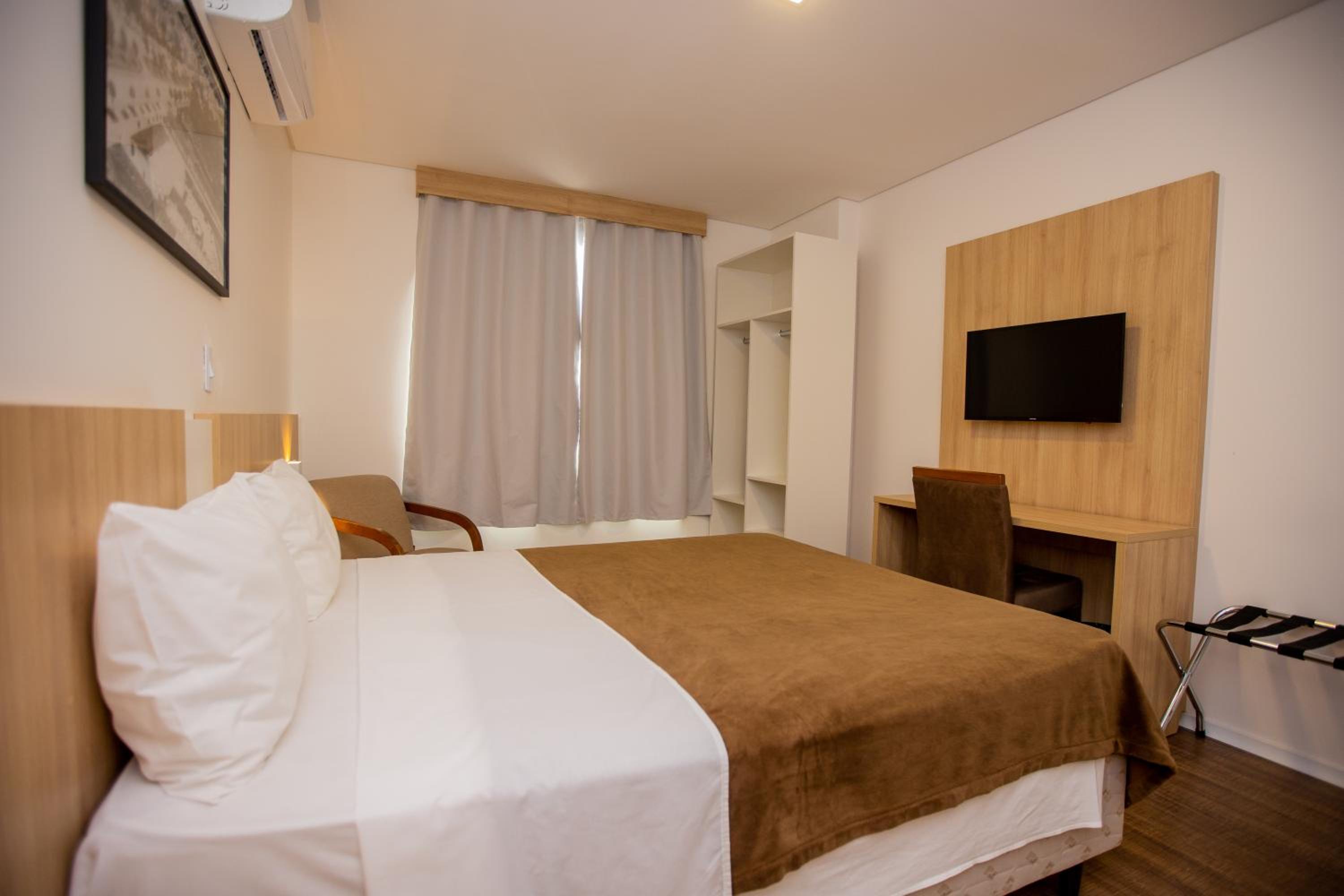 Deluxe Double Room - Photo 2