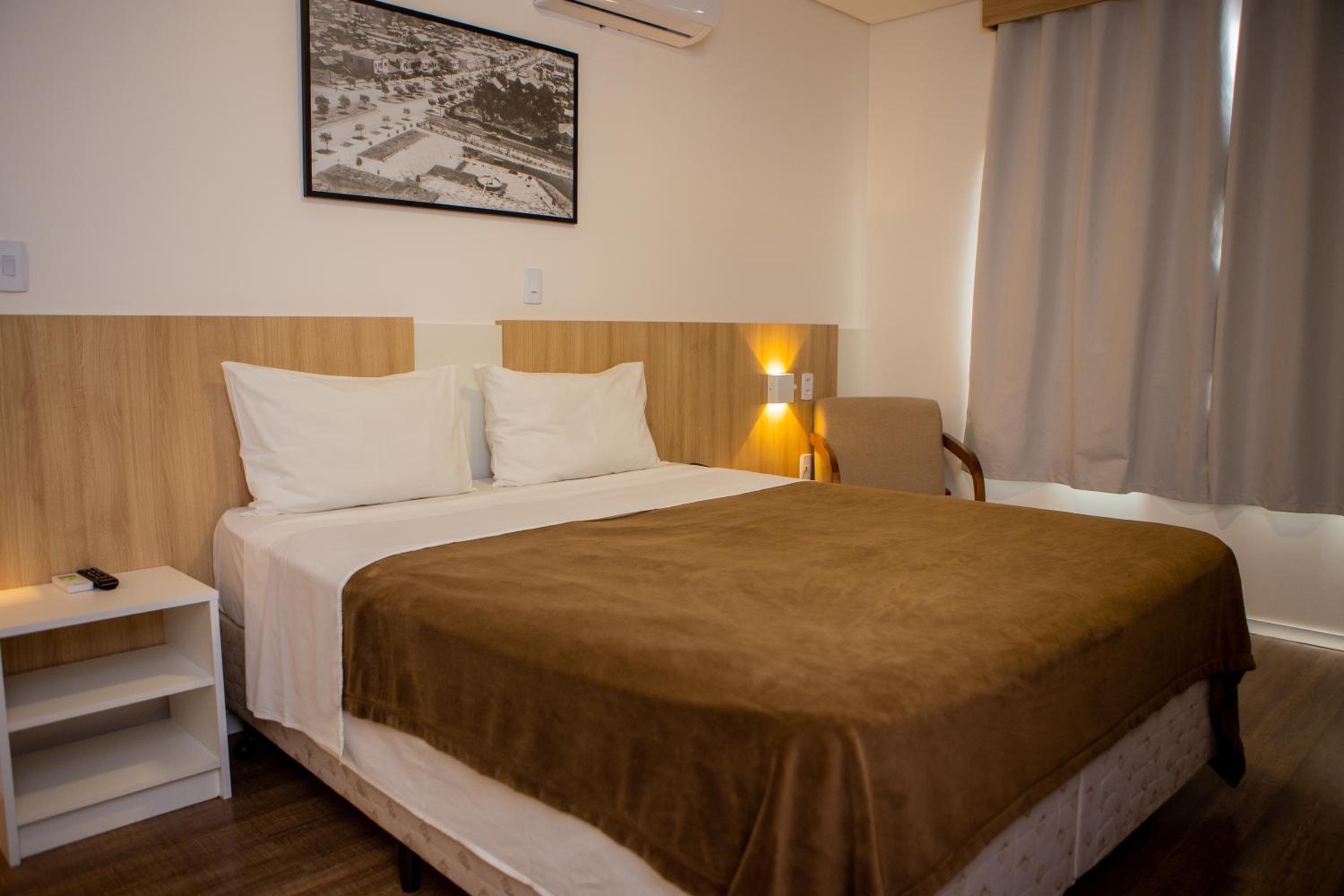 Deluxe Double Room - Photo 4