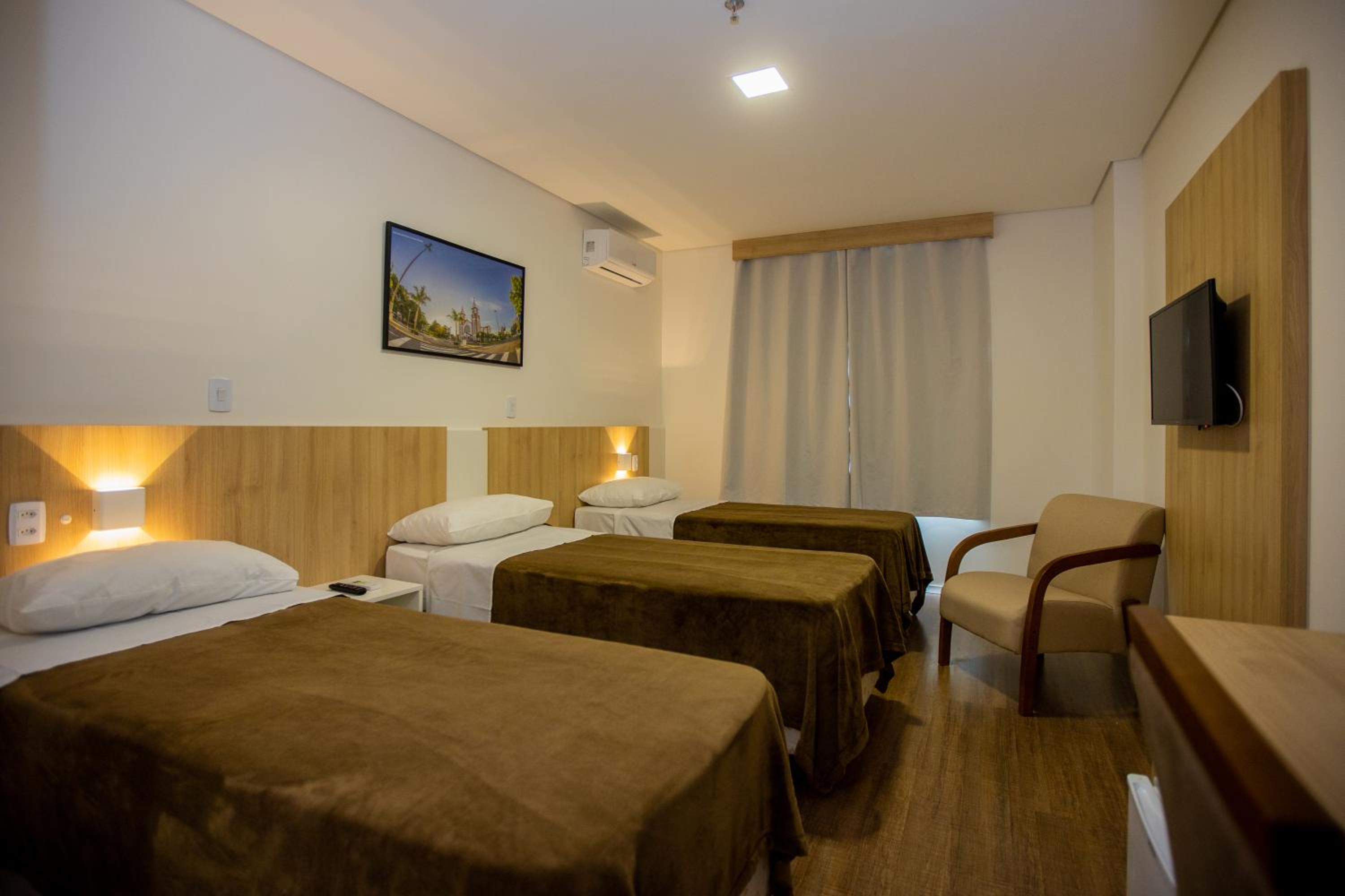 Deluxe Twin Room - Photo 1