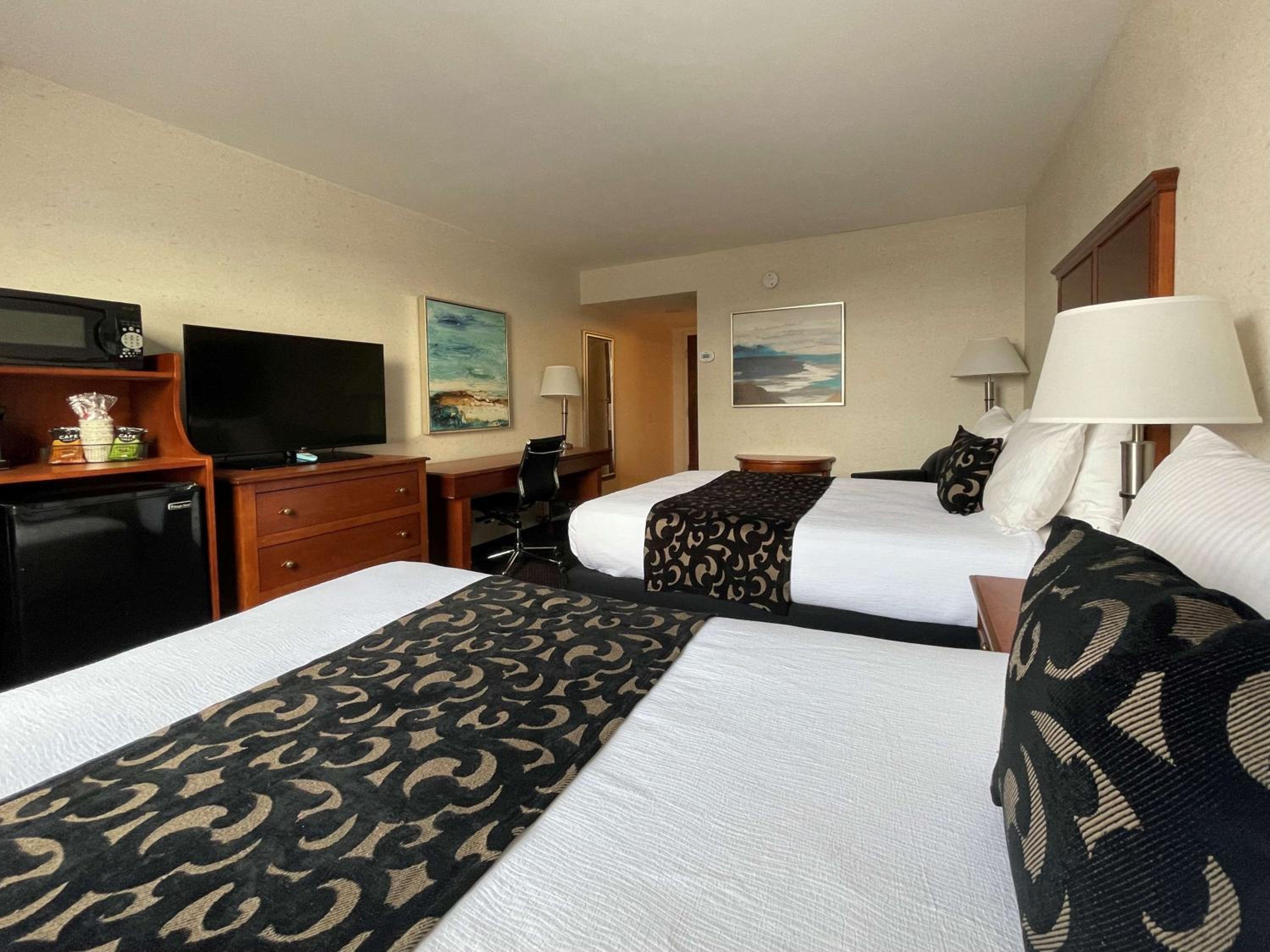 Double Room with Two Double Beds - Photo 5