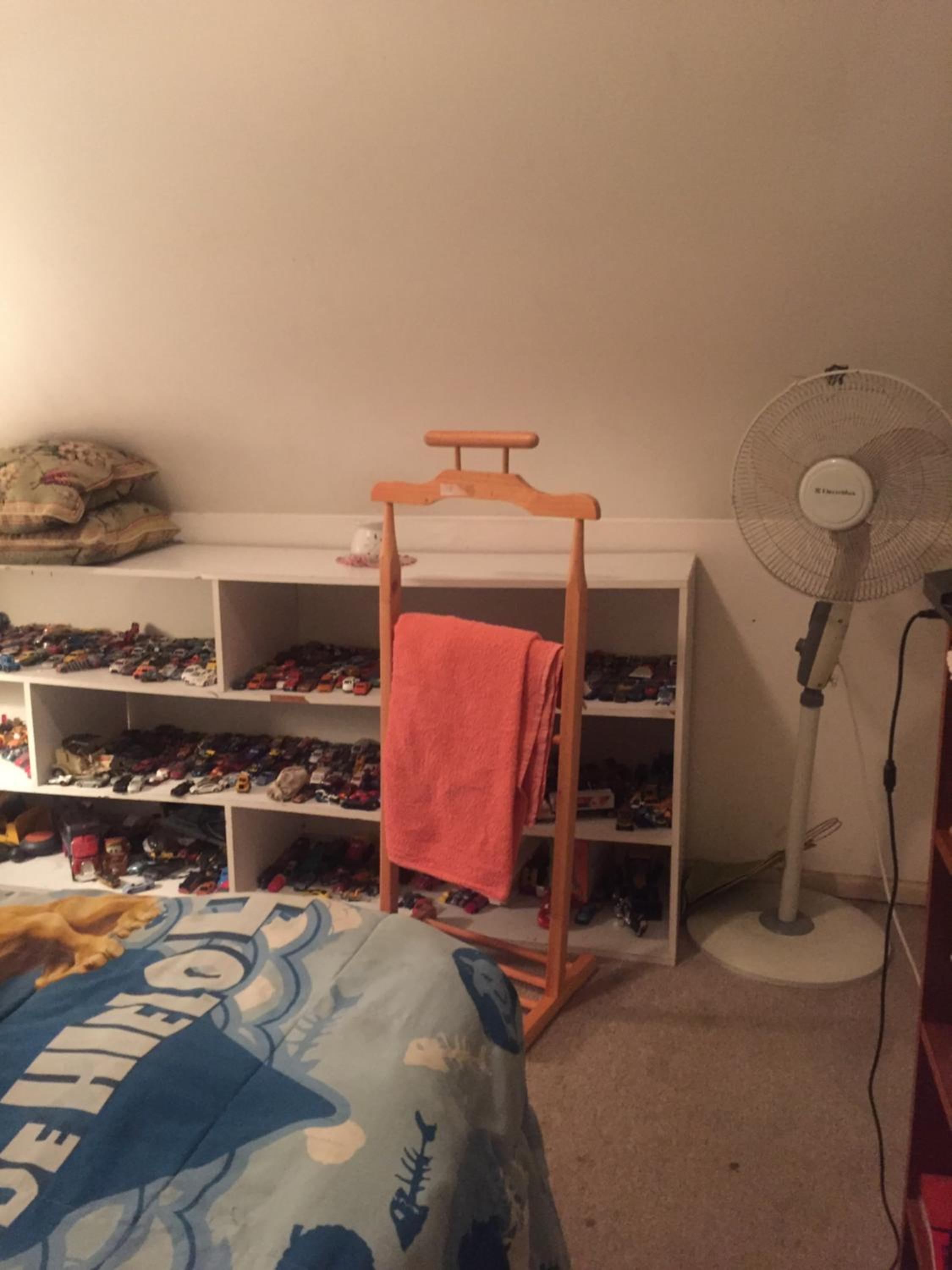 Single Room with Bathroom photo 1